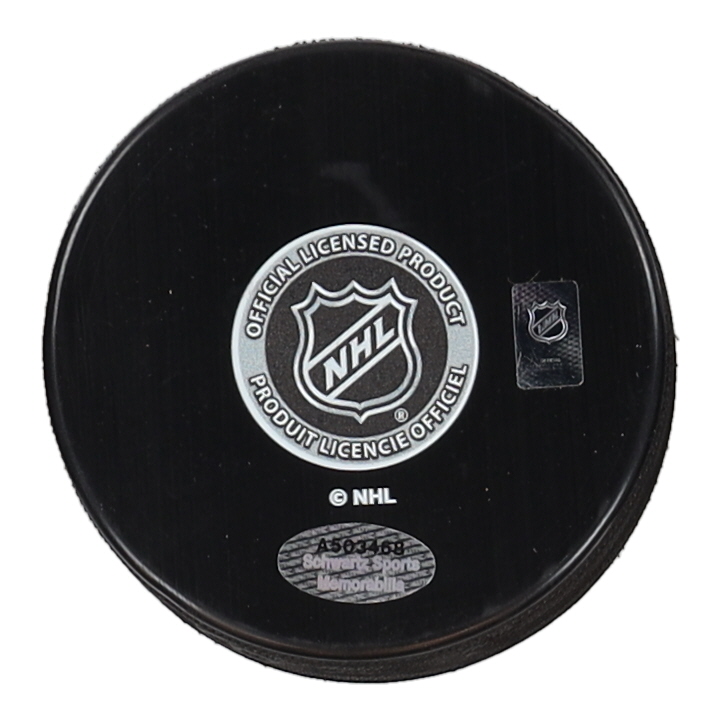 Dino Ciccarelli Signed Red Wings Logo Hockey Puck Inscribed "H.O.F. 10" (Schwartz) at PristineAuction.com Dino Ciccarelli Signed Red Wings Logo Hockey Puck Inscribed "H.O.F. 10" (Schwartz) at PristineAuction.com