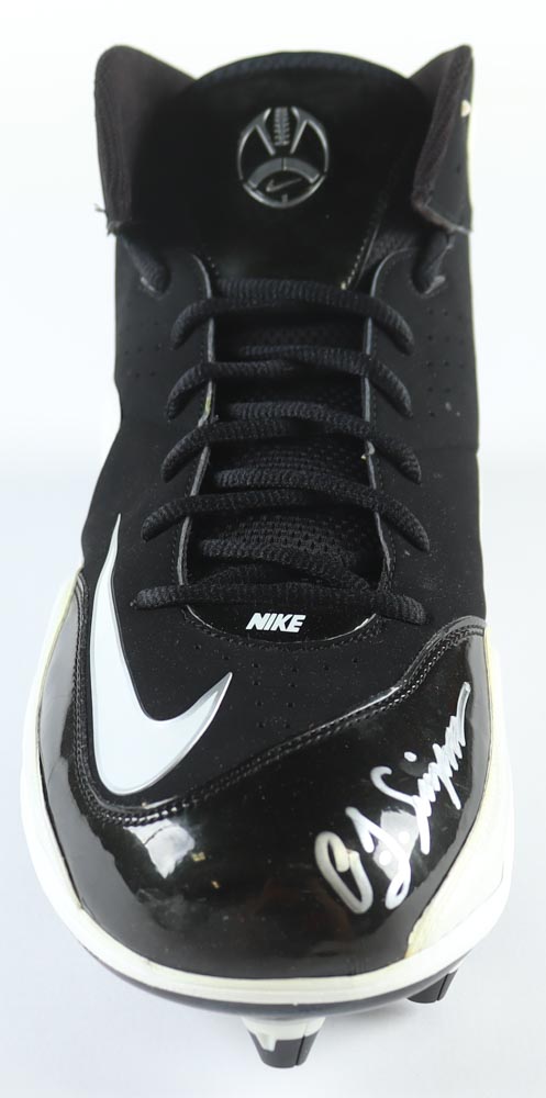 O. J. Simpson Signed Nike Football Cleat (JSA) at PristineAuction.com O. J. Simpson Signed Nike Football Cleat (JSA) at PristineAuction.com