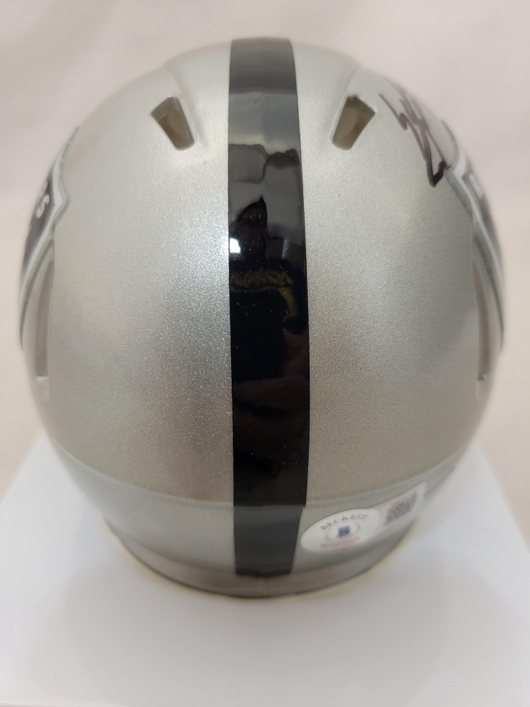 Sebastian Janikowski Signed Oakland Raiders Flash Alternate Speed Mini Helmet (Beckett) at PristineAuction.com Sebastian Janikowski Signed Oakland Raiders Flash Alternate Speed Mini Helmet (Beckett) at PristineAuction.com