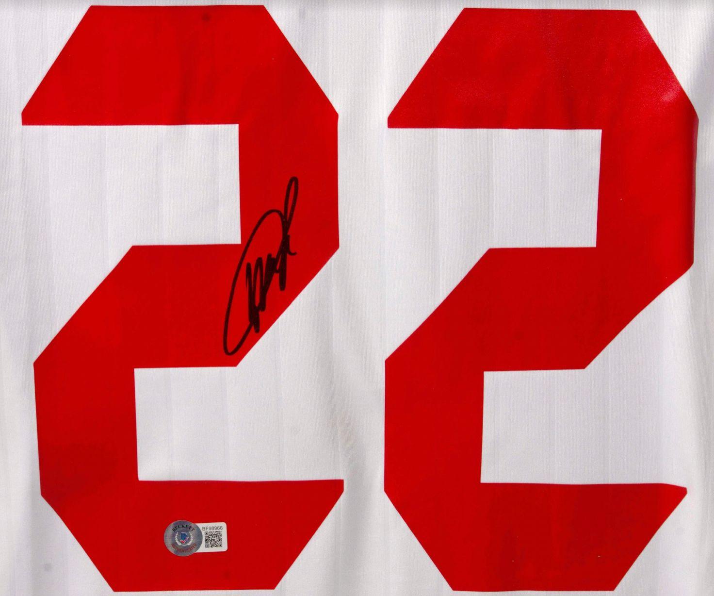 Kaká Signed AC Milan Home Jersey (Beckett) at PristineAuction.com Kaká Signed AC Milan Home Jersey (Beckett) at PristineAuction.com