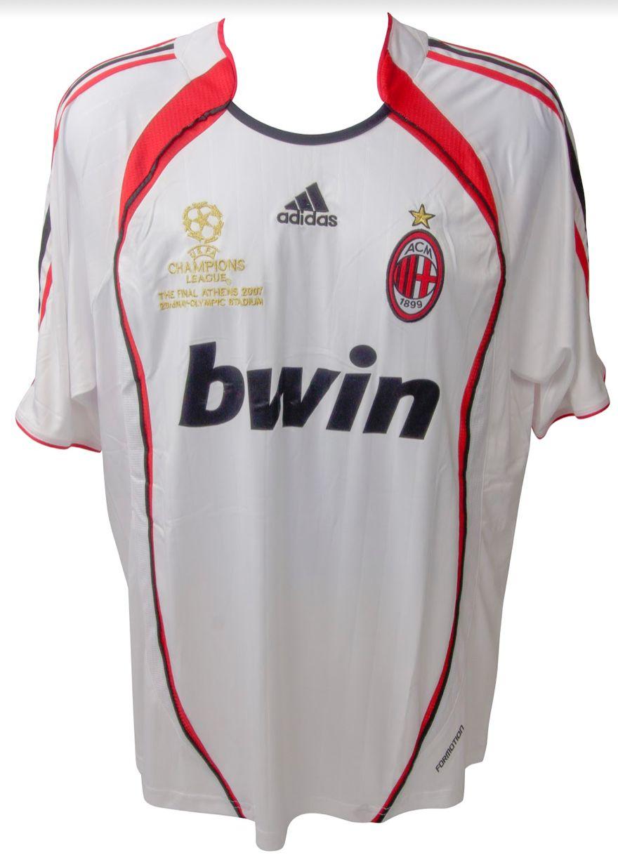 Kaká Signed AC Milan Home Jersey (Beckett) at PristineAuction.com Kaká Signed AC Milan Home Jersey (Beckett) at PristineAuction.com