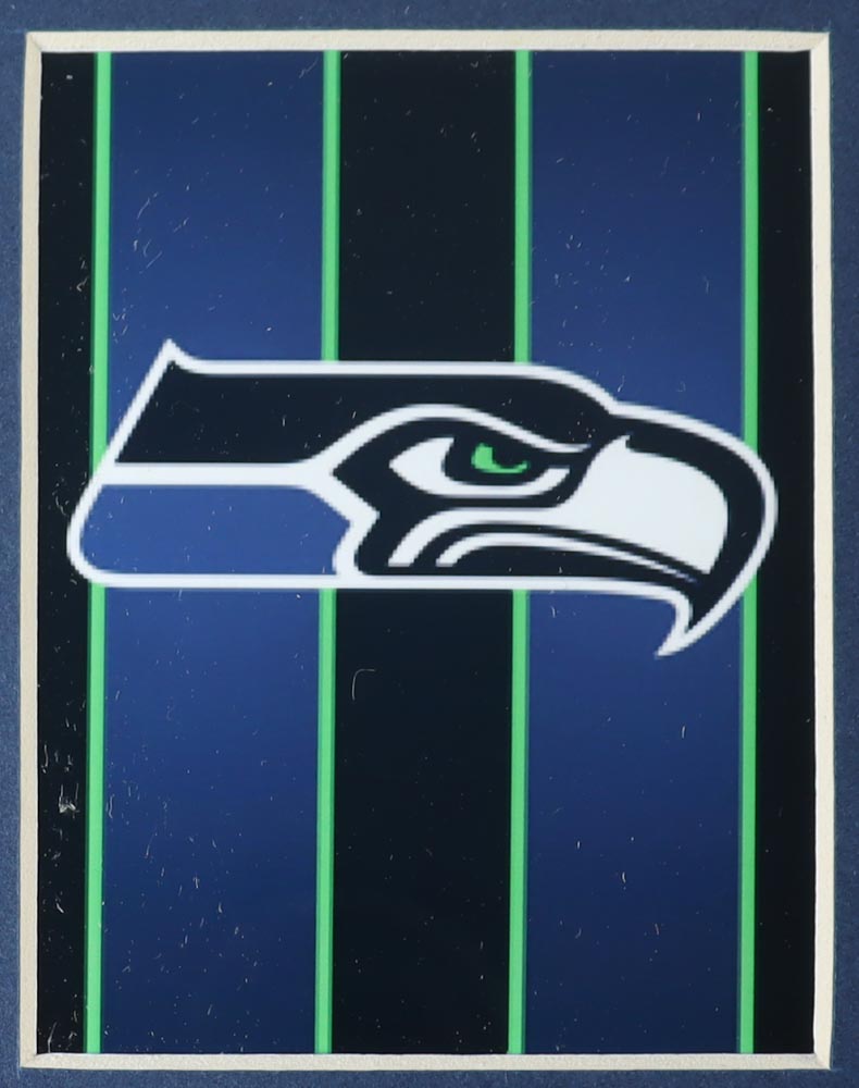 Kenneth Walker III Signed Custom Framed Jersey Display (Beckett) at PristineAuction.com Kenneth Walker III Signed Custom Framed Jersey Display (Beckett) at PristineAuction.com