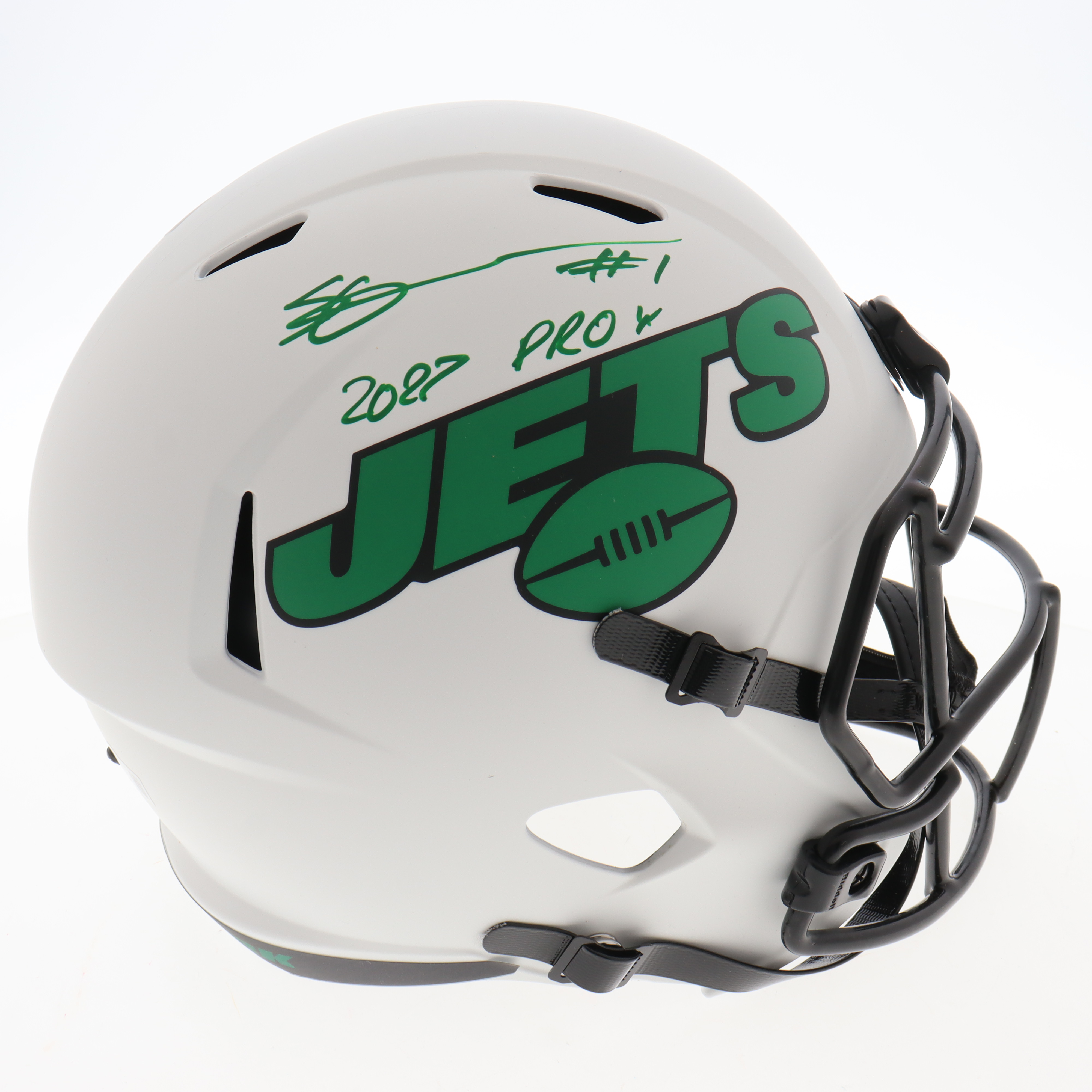 Ahmad "Sauce" Gardner Signed Jets Full-Size Lunar Eclipse Alternate Speed Helmet Inscribed "2021 DPOY" (Beckett) at PristineAuction.com Ahmad "Sauce" Gardner Signed Jets Full-Size Lunar Eclipse Alternate Speed Helmet Inscribed "2021 DPOY" (Beckett) at PristineAuction.com