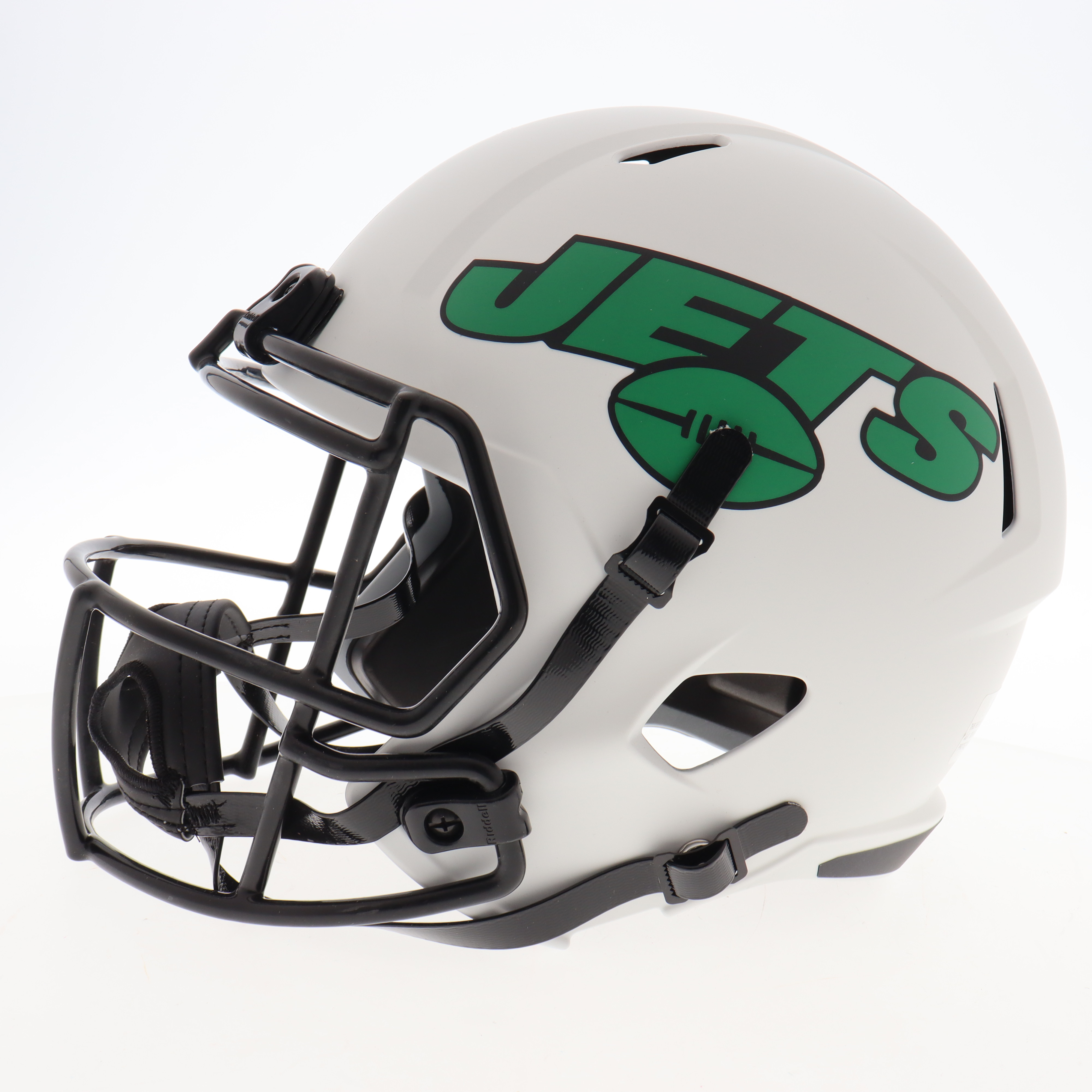 Ahmad "Sauce" Gardner Signed Jets Full-Size Lunar Eclipse Alternate Speed Helmet Inscribed "2021 DPOY" (Beckett) at PristineAuction.com Ahmad "Sauce" Gardner Signed Jets Full-Size Lunar Eclipse Alternate Speed Helmet Inscribed "2021 DPOY" (Beckett) at PristineAuction.com