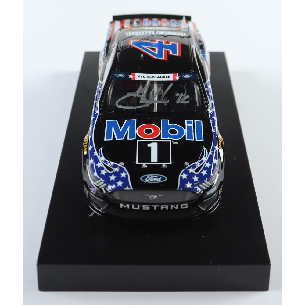 Kevin Harvick Signed LE NASCAR #4 Busch Light #TheCrew 2021 Mustang - 1