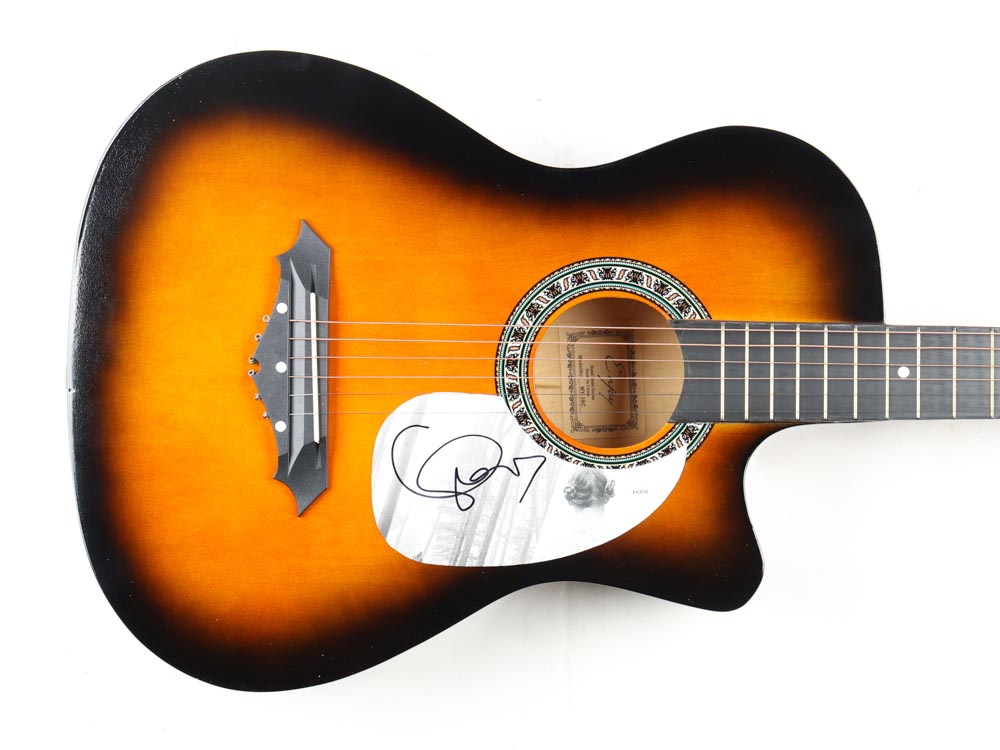 Taylor Swift Signed 38" Acoustic Guitar (JSA) at PristineAuction.com Taylor Swift Signed 38" Acoustic Guitar (JSA) at PristineAuction.com