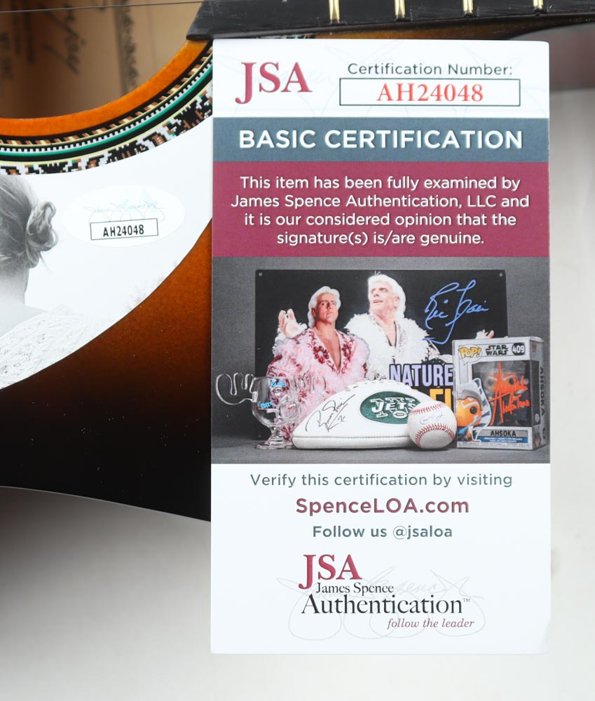 Taylor Swift Signed 38" Acoustic Guitar (JSA) at PristineAuction.com Taylor Swift Signed 38" Acoustic Guitar (JSA) at PristineAuction.com