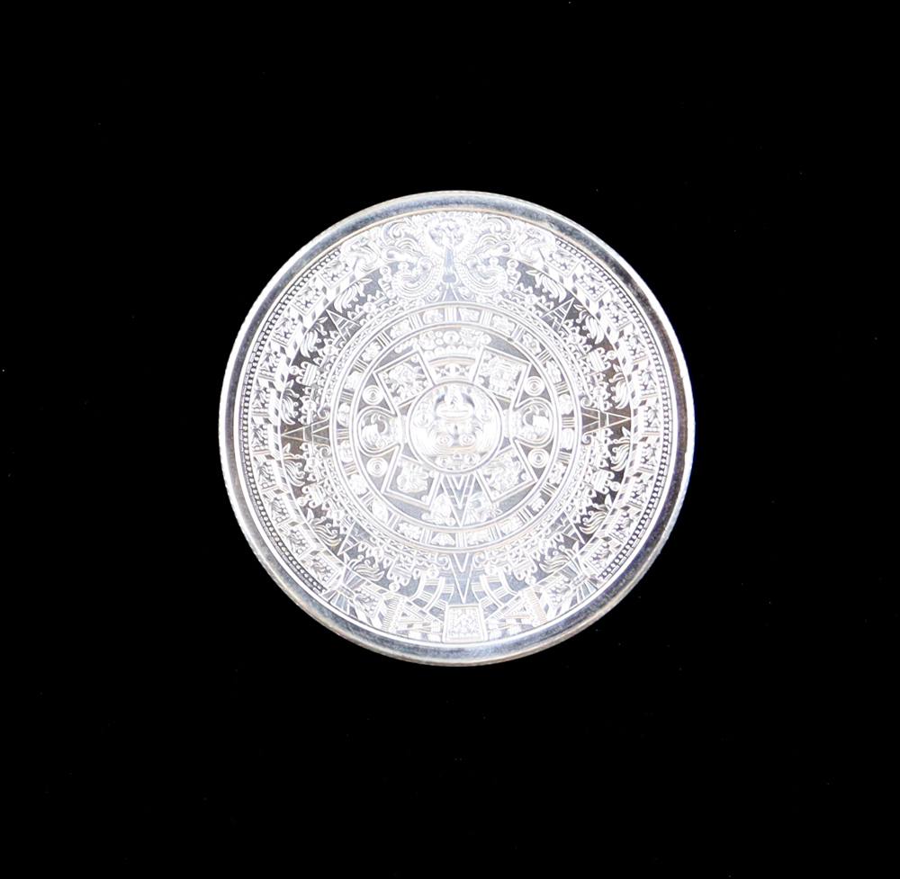 Aztec Calendar - 1 Troy oz .999 Fine Silver Round at PristineAuction.com Aztec Calendar - 1 Troy oz .999 Fine Silver Round at PristineAuction.com
