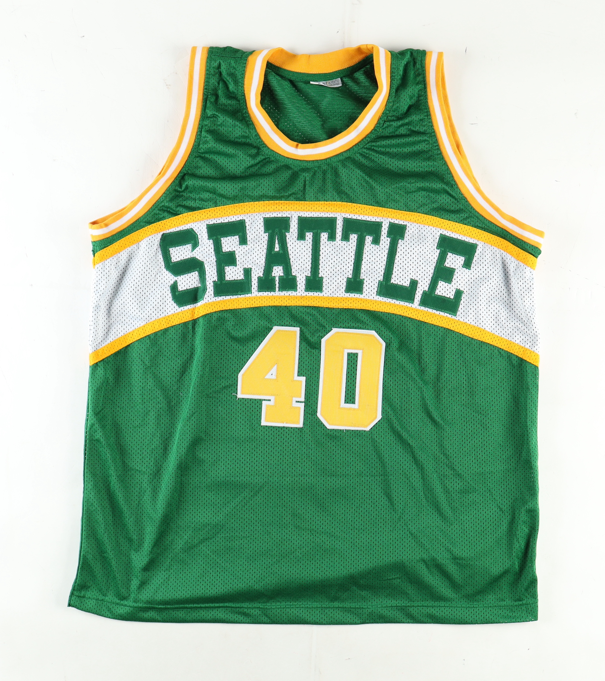 Shawn Kemp Signed Jersey (JSA) at PristineAuction.com Shawn Kemp Signed Jersey (JSA) at PristineAuction.com