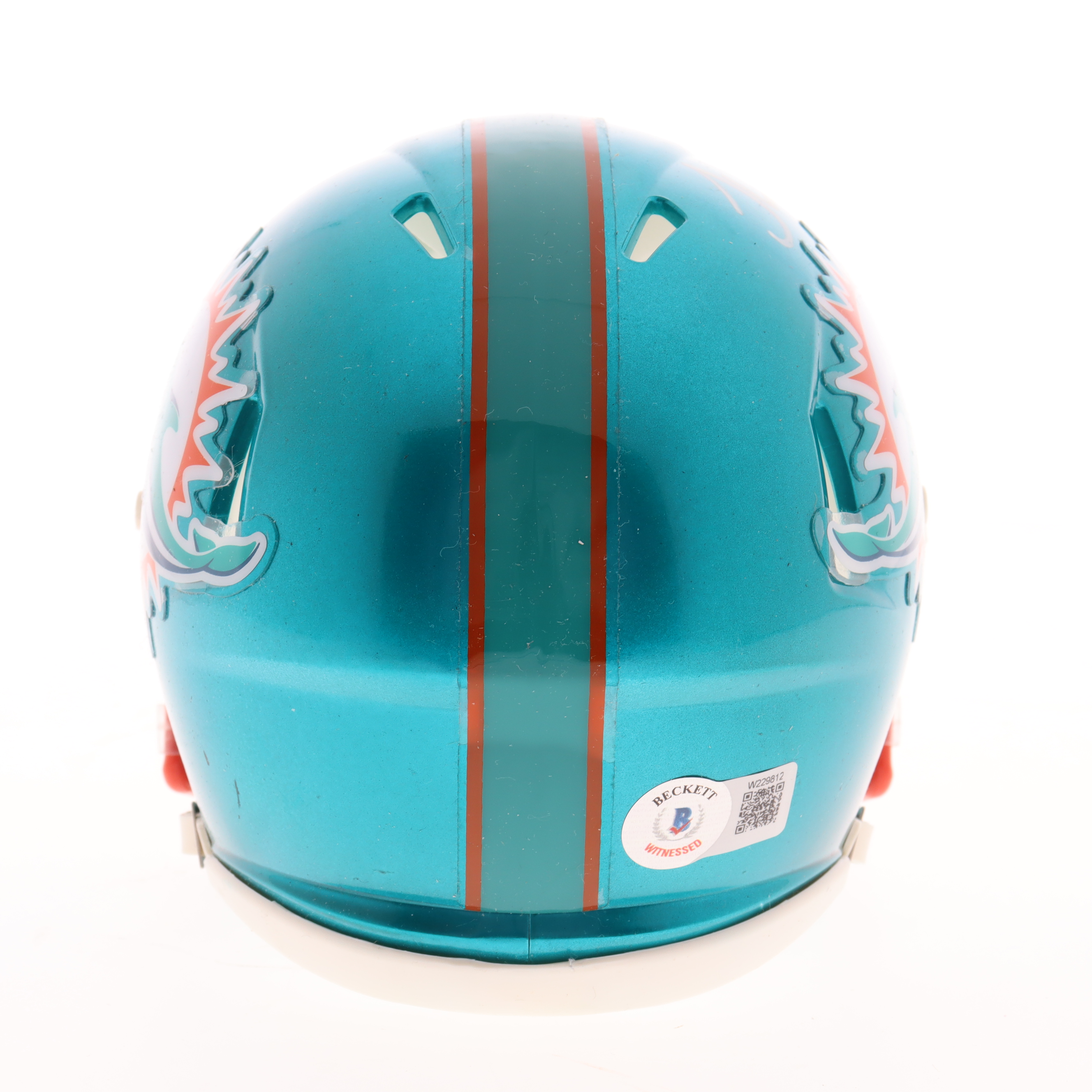 Tyreek Hill Signed Dolphins Flash Alternate Speed Mini Helmet (Beckett) at PristineAuction.com Tyreek Hill Signed Dolphins Flash Alternate Speed Mini Helmet (Beckett) at PristineAuction.com