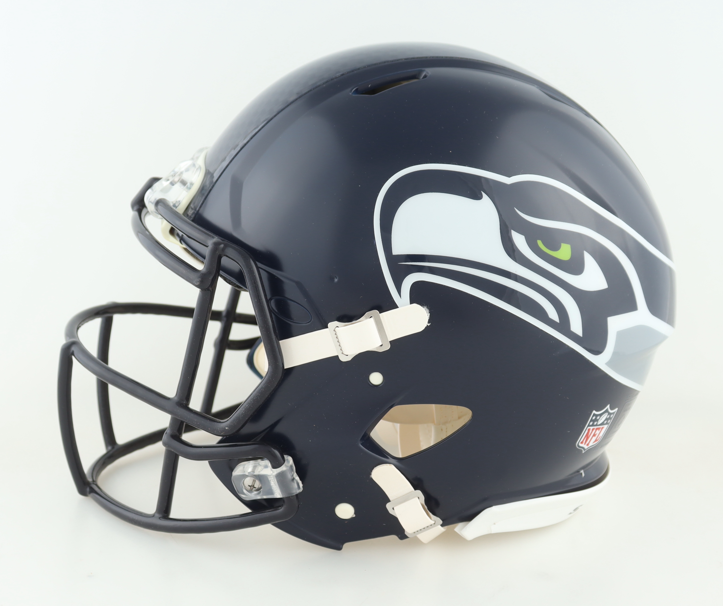 Chris Carson Signed Seahawks Full-Size Authentic On-Field Speed Helmet (Fanatics) at PristineAuction.com Chris Carson Signed Seahawks Full-Size Authentic On-Field Speed Helmet (Fanatics) at PristineAuction.com