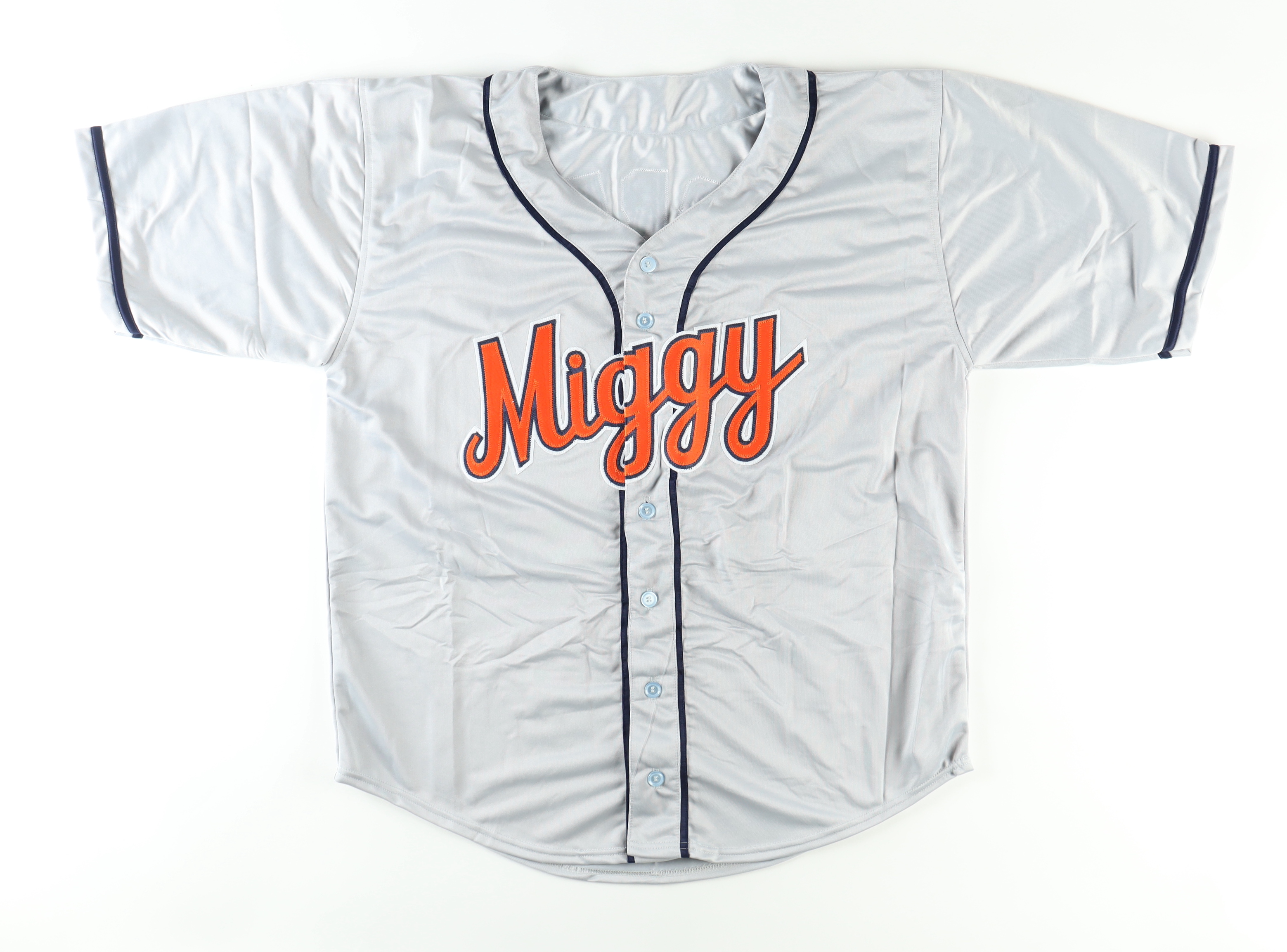 Miguel Cabrera Signed Jersey (Beckett) at PristineAuction.com Miguel Cabrera Signed Jersey (Beckett) at PristineAuction.com