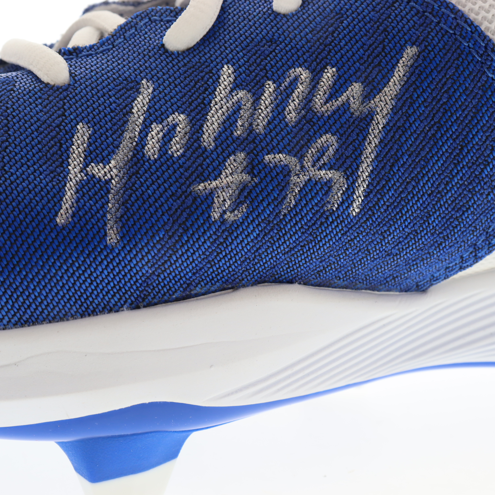 Jose Abreu Signed New Balance Baseball Cleat (Beckett) at PristineAuction.com Jose Abreu Signed New Balance Baseball Cleat (Beckett) at PristineAuction.com