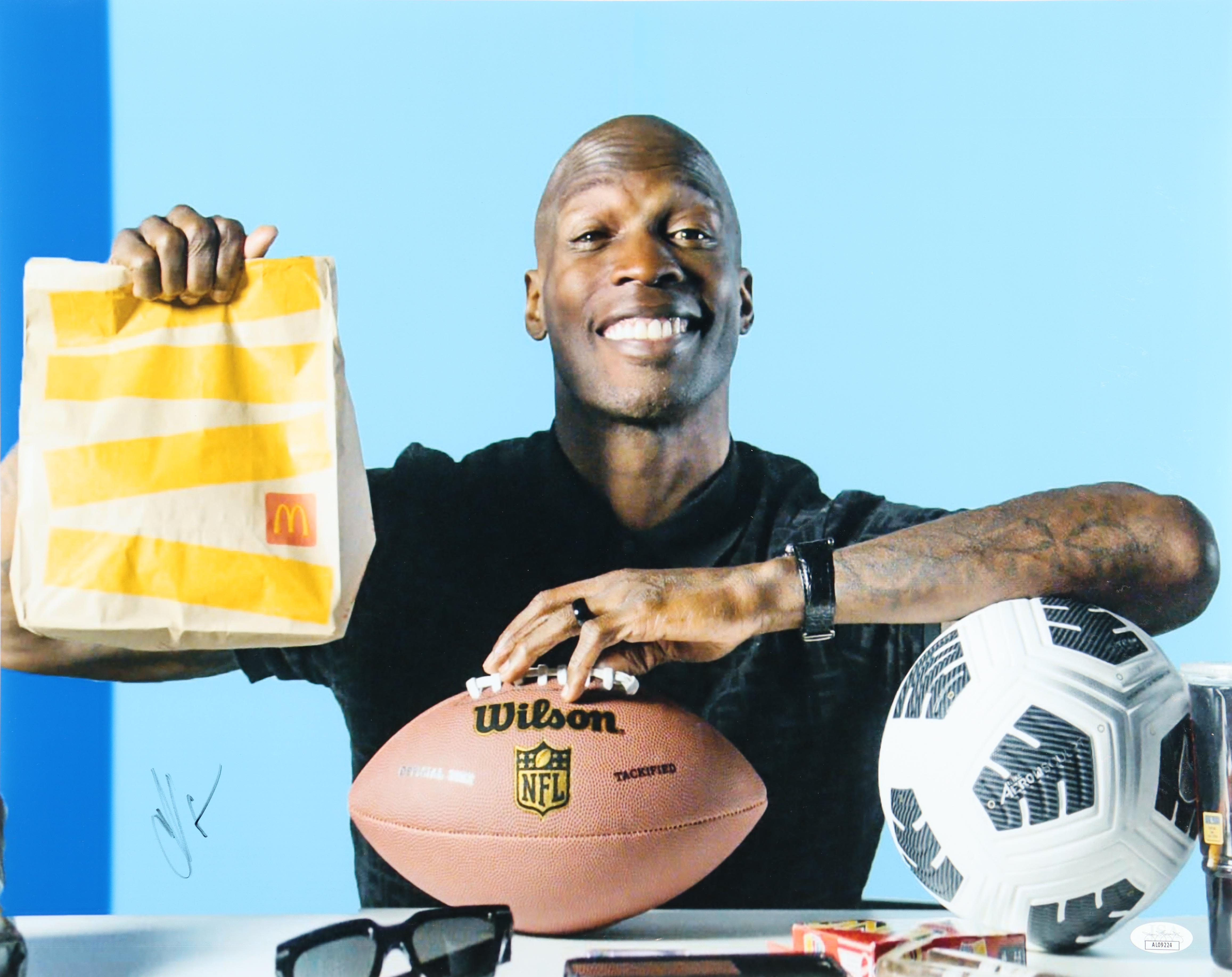 Chad 'Ochocinco' Johnson Signed 16x20 Photo (JSA) at PristineAuction.com Chad 'Ochocinco' Johnson Signed 16x20 Photo (JSA) at PristineAuction.com