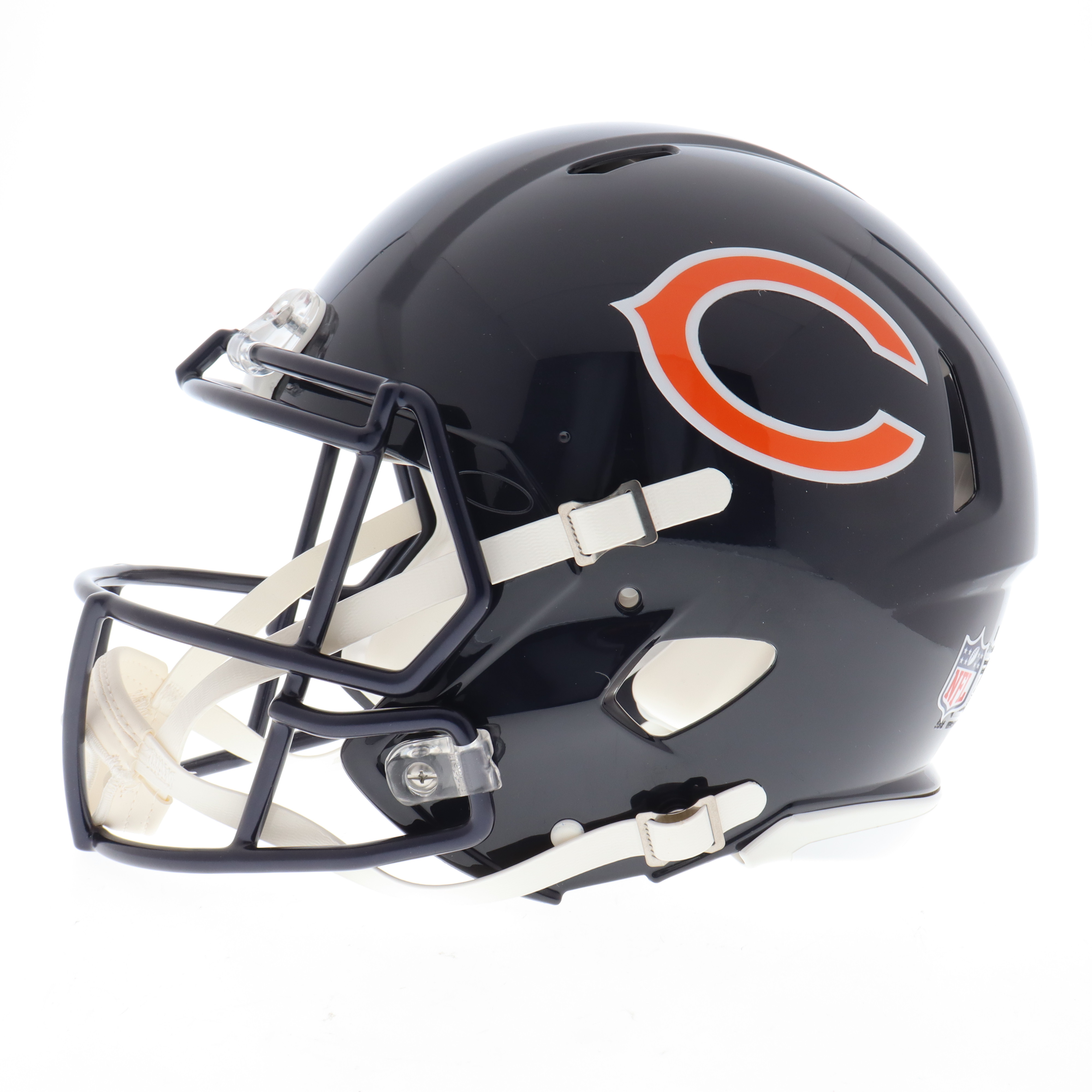 D. J. Moore Signed Bears Full-Size Authentic On-Field Speed Helmet Inscribed "Bear Down" (Beckett) at PristineAuction.com D. J. Moore Signed Bears Full-Size Authentic On-Field Speed Helmet Inscribed "Bear Down" (Beckett) at PristineAuction.com