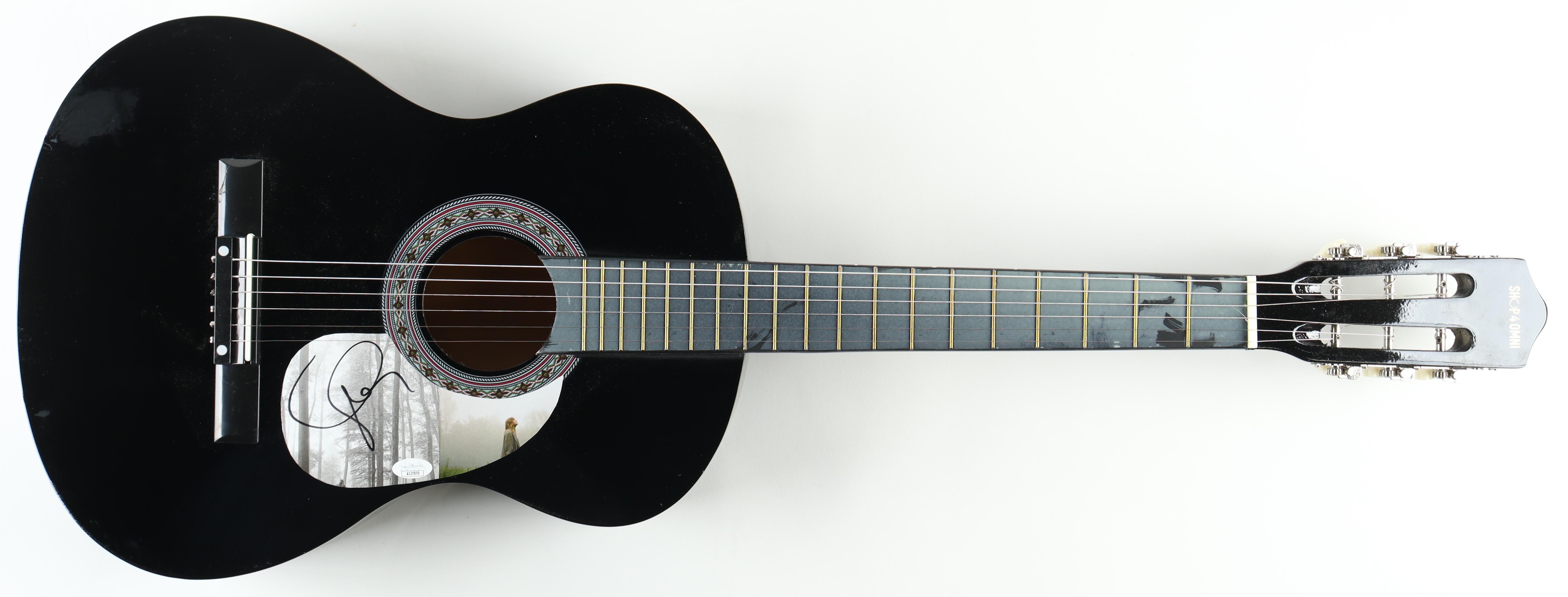 Taylor Swift Signed 38" Acoustic Guitar (JSA) at PristineAuction.com Taylor Swift Signed 38" Acoustic Guitar (JSA) at PristineAuction.com