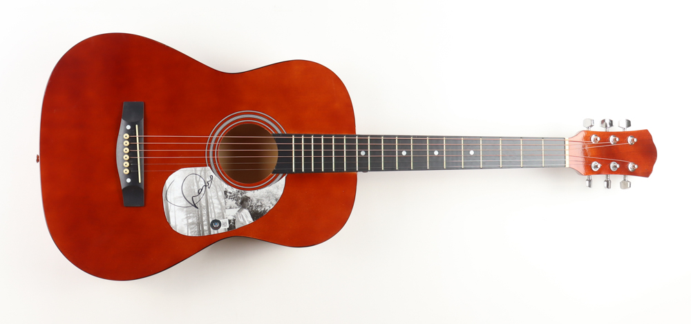 Taylor Swift Signed 39" Acoustic Guitar (Beckett) at PristineAuction.com Taylor Swift Signed 39" Acoustic Guitar (Beckett) at PristineAuction.com