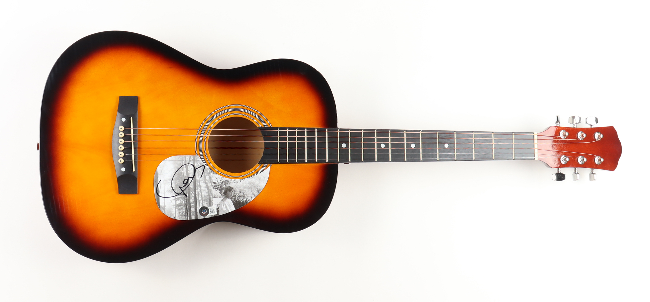 Taylor Swift Signed 39" Acoustic Guitar (Beckett) at PristineAuction.com Taylor Swift Signed 39" Acoustic Guitar (Beckett) at PristineAuction.com
