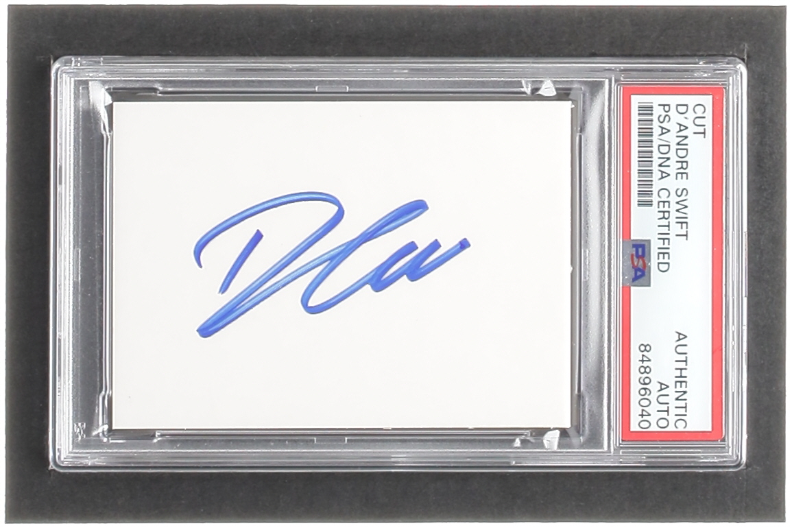 D'Andre Swift Signed Cut (PSA) at PristineAuction.com D'Andre Swift Signed Cut (PSA) at PristineAuction.com