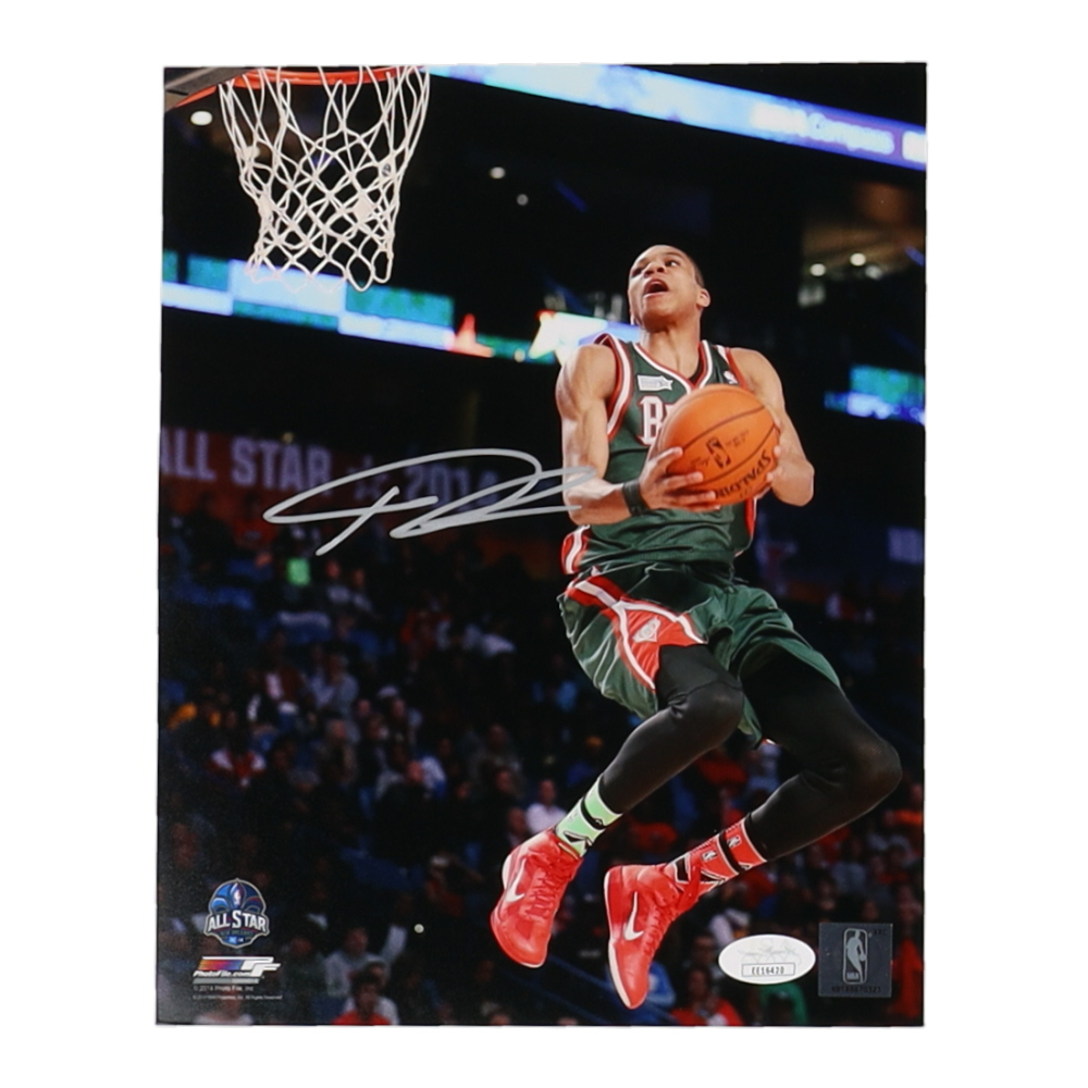 Photo 8x10 Signée Giannis Antetokounmpo Avec Double Authentification PSA - Original, Bucks