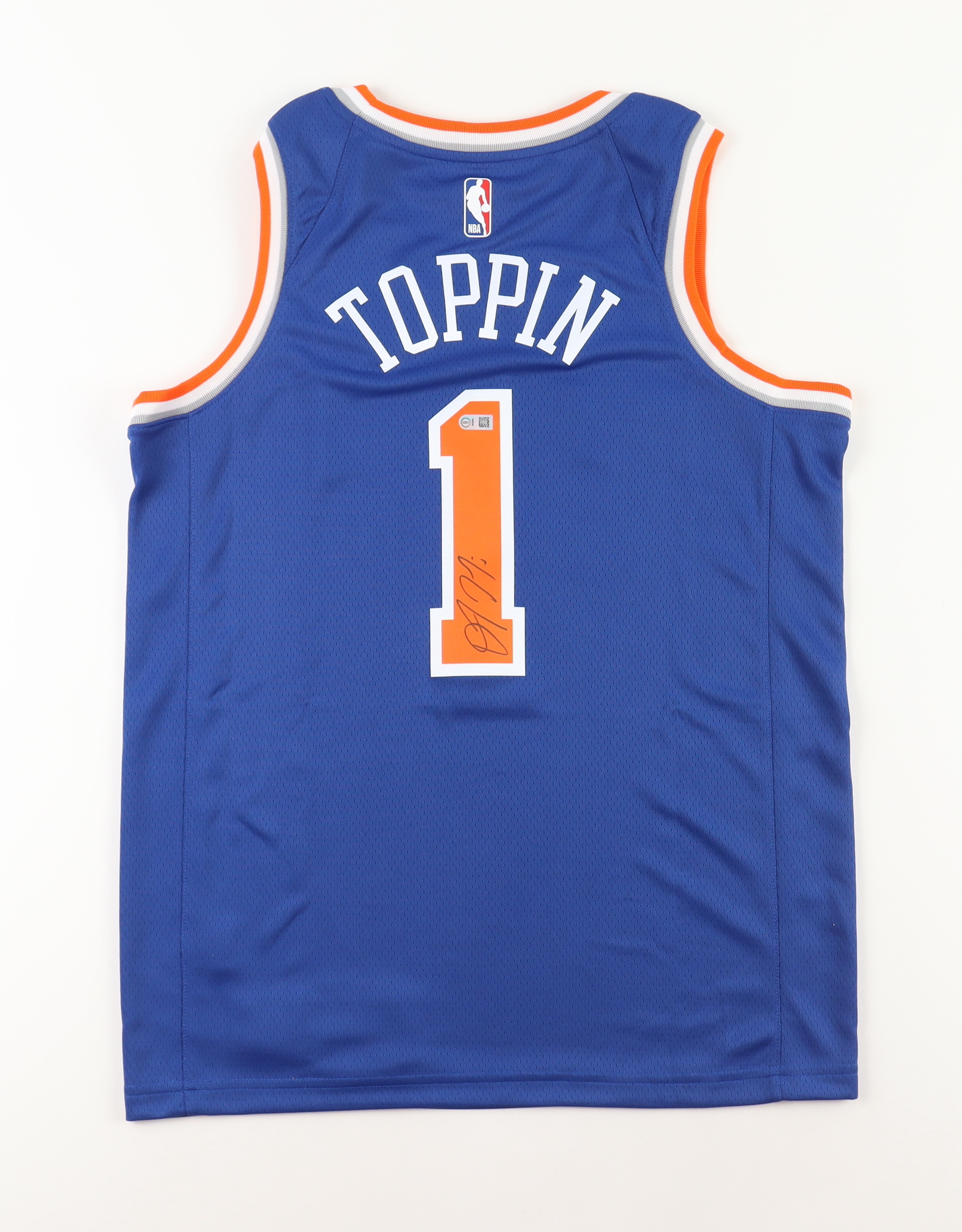 Obi Toppin Signed Knicks Jersey (USA SM) at PristineAuction.com Obi Toppin Signed Knicks Jersey (USA SM) at PristineAuction.com