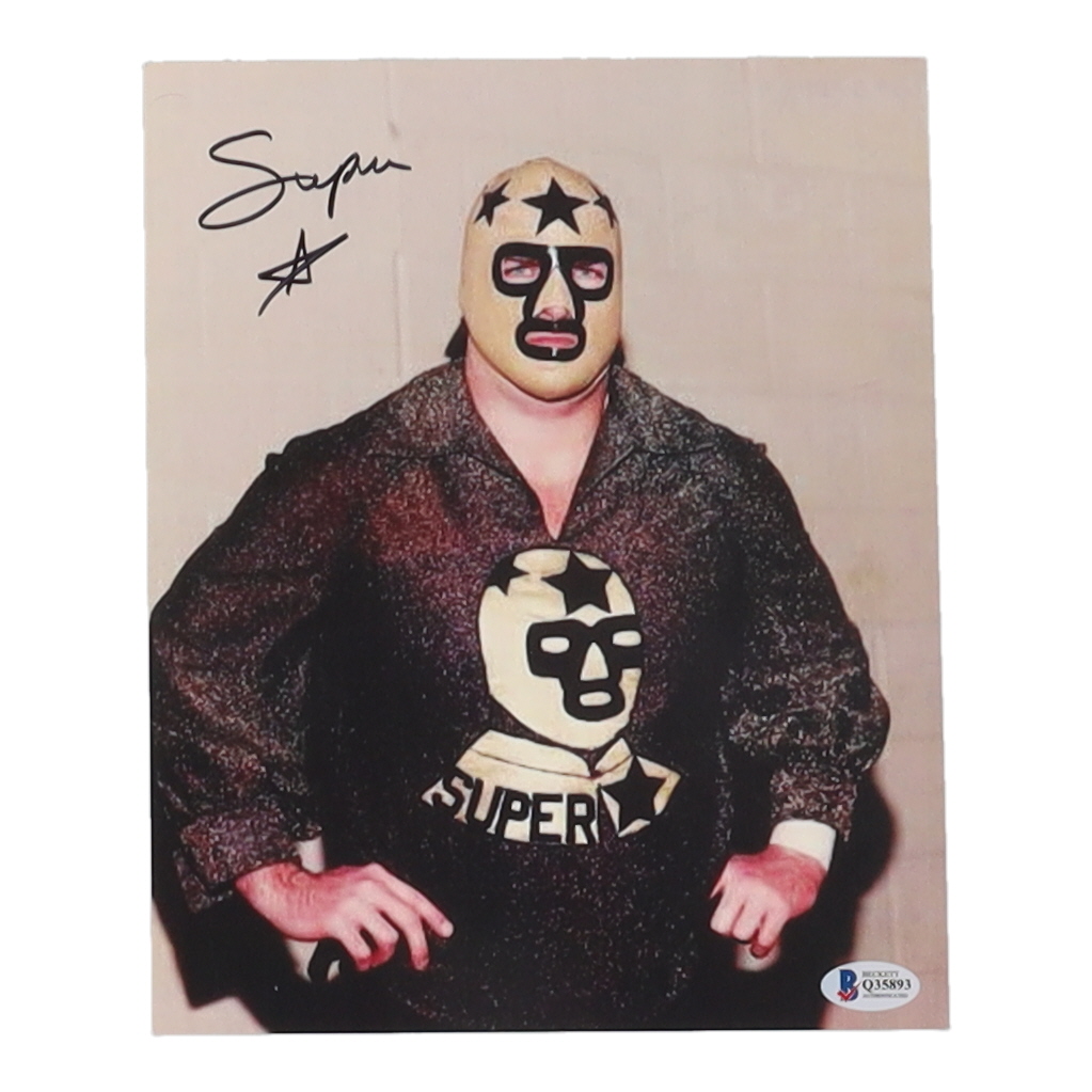 Superstar Signed 8x10 Photo (Beckett) at PristineAuction.com Superstar Signed 8x10 Photo (Beckett) at PristineAuction.com