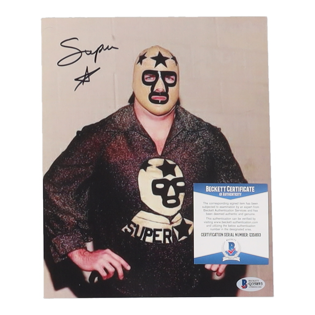 Superstar Signed 8x10 Photo (Beckett) at PristineAuction.com Superstar Signed 8x10 Photo (Beckett) at PristineAuction.com