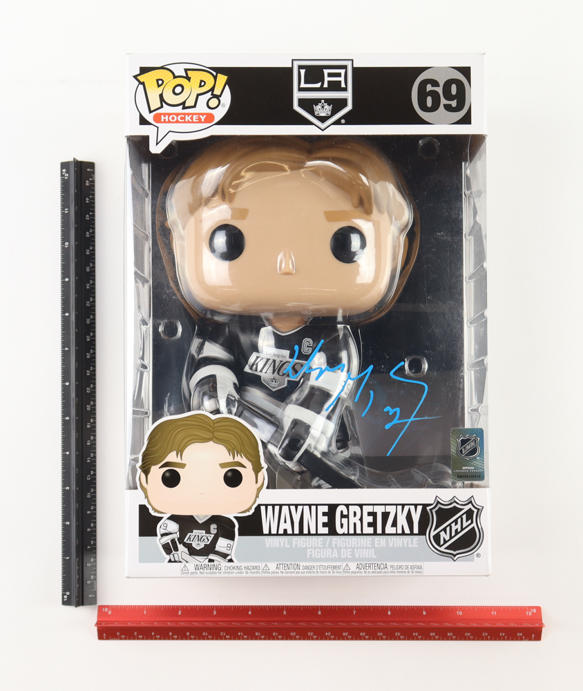 Wayne Gretzky Signed Kings #69 Funko Pop! Jumbo Vinyl Figure (JSA) at PristineAuction.com Wayne Gretzky Signed Kings #69 Funko Pop! Jumbo Vinyl Figure (JSA) at PristineAuction.com