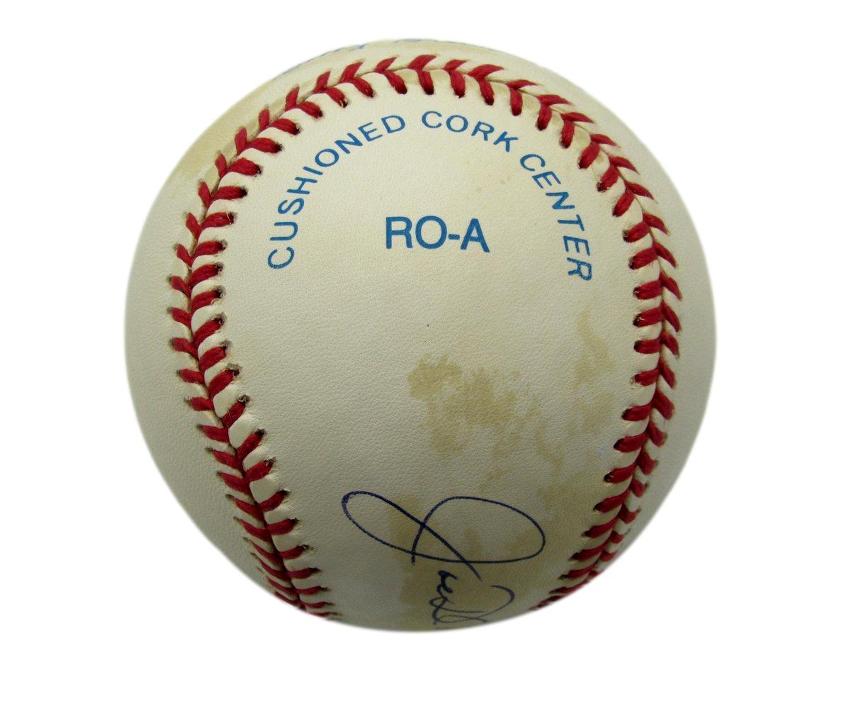 Joe DiMaggio Signed OAL Baseball (Beckett) at PristineAuction.com Joe DiMaggio Signed OAL Baseball (Beckett) at PristineAuction.com