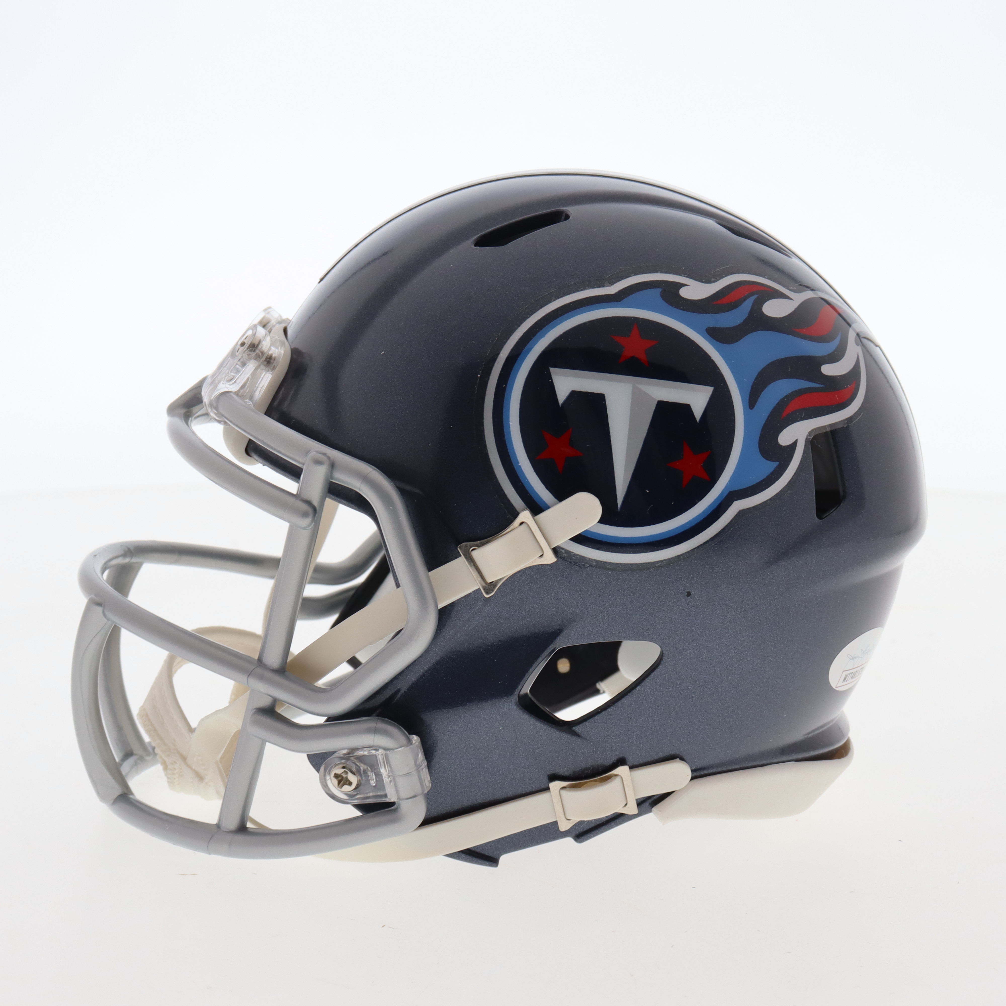 Chris Johnson Signed Titans Speed Mini Helmet (JSA) at PristineAuction.com Chris Johnson Signed Titans Speed Mini Helmet (JSA) at PristineAuction.com