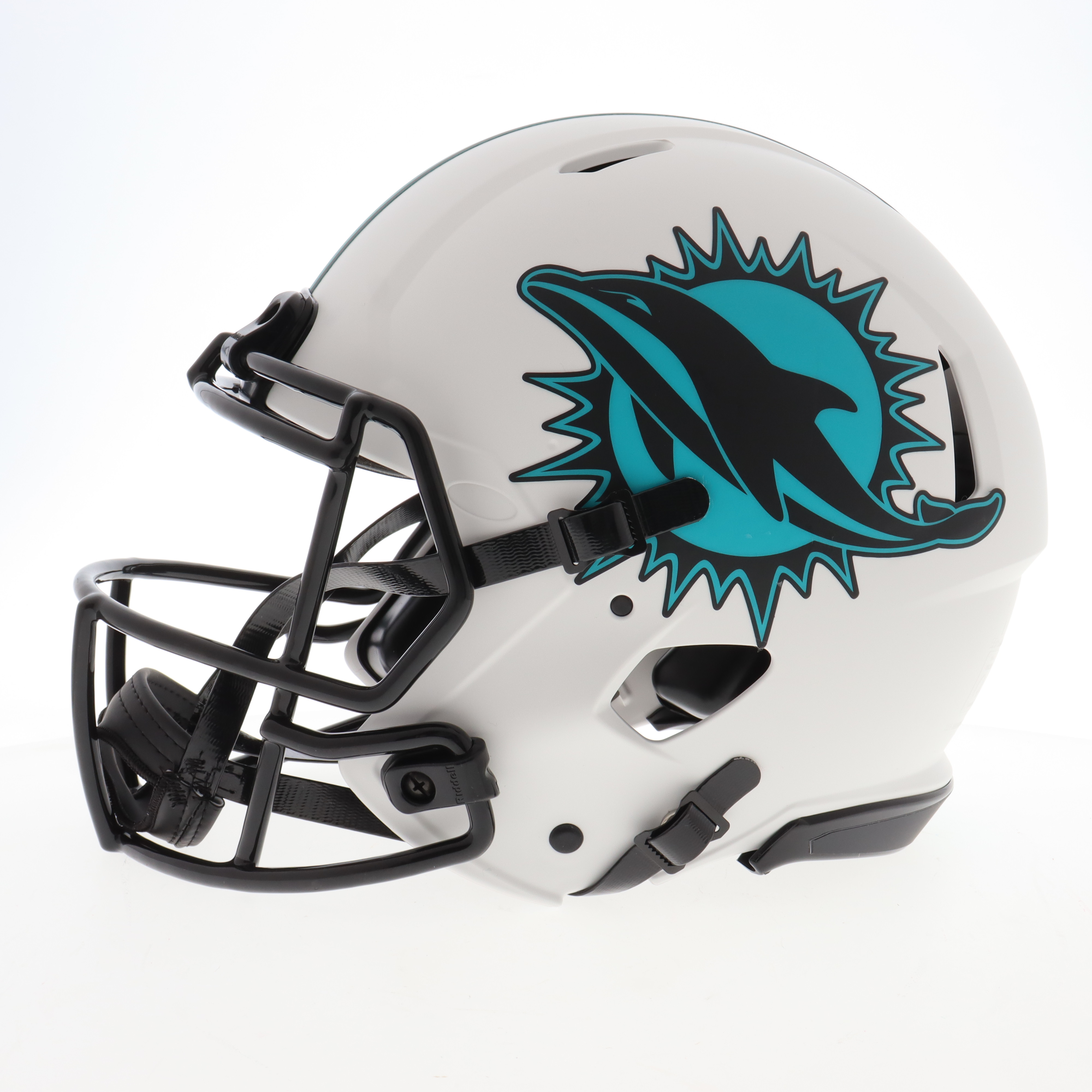 Tyreek Hill Signed Dolphins Full-Size Authentic On-Field Lunar Eclipse Alternate Speed Helmet (Beckett) at PristineAuction.com Tyreek Hill Signed Dolphins Full-Size Authentic On-Field Lunar Eclipse Alternate Speed Helmet (Beckett) at PristineAuction.com