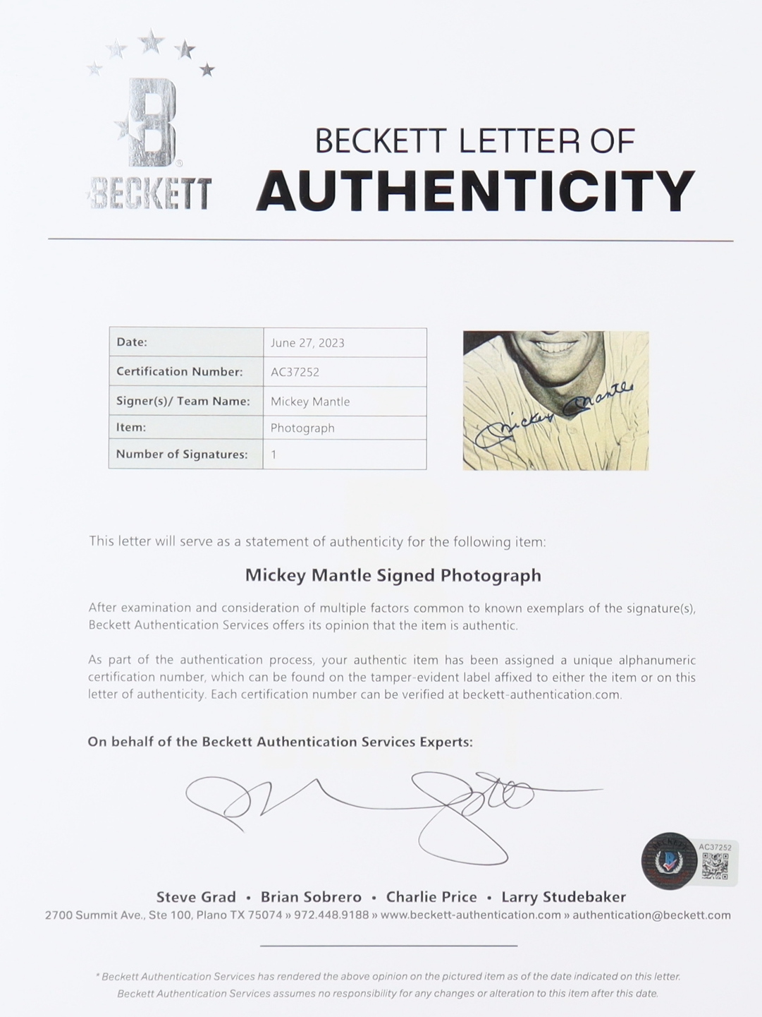 Mickey Mantle Signed Yankees 8x10 Photo (Beckett) at PristineAuction.com Mickey Mantle Signed Yankees 8x10 Photo (Beckett) at PristineAuction.com