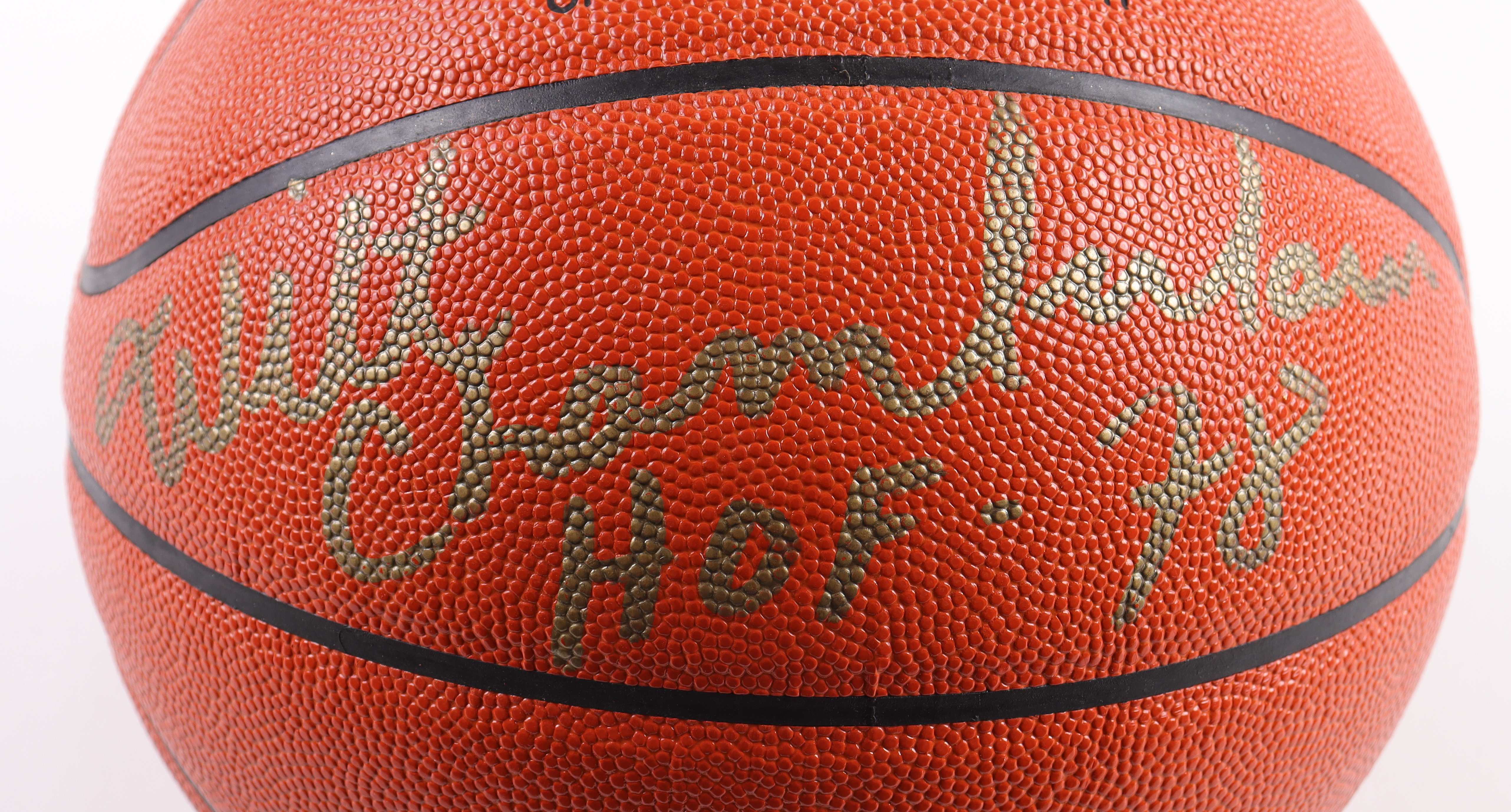 Wilt Chamberlain Signed NBA Basketball Inscribed "HOF 78" (Beckett & JSA) at PristineAuction.com Wilt Chamberlain Signed NBA Basketball Inscribed "HOF 78" (Beckett & JSA) at PristineAuction.com