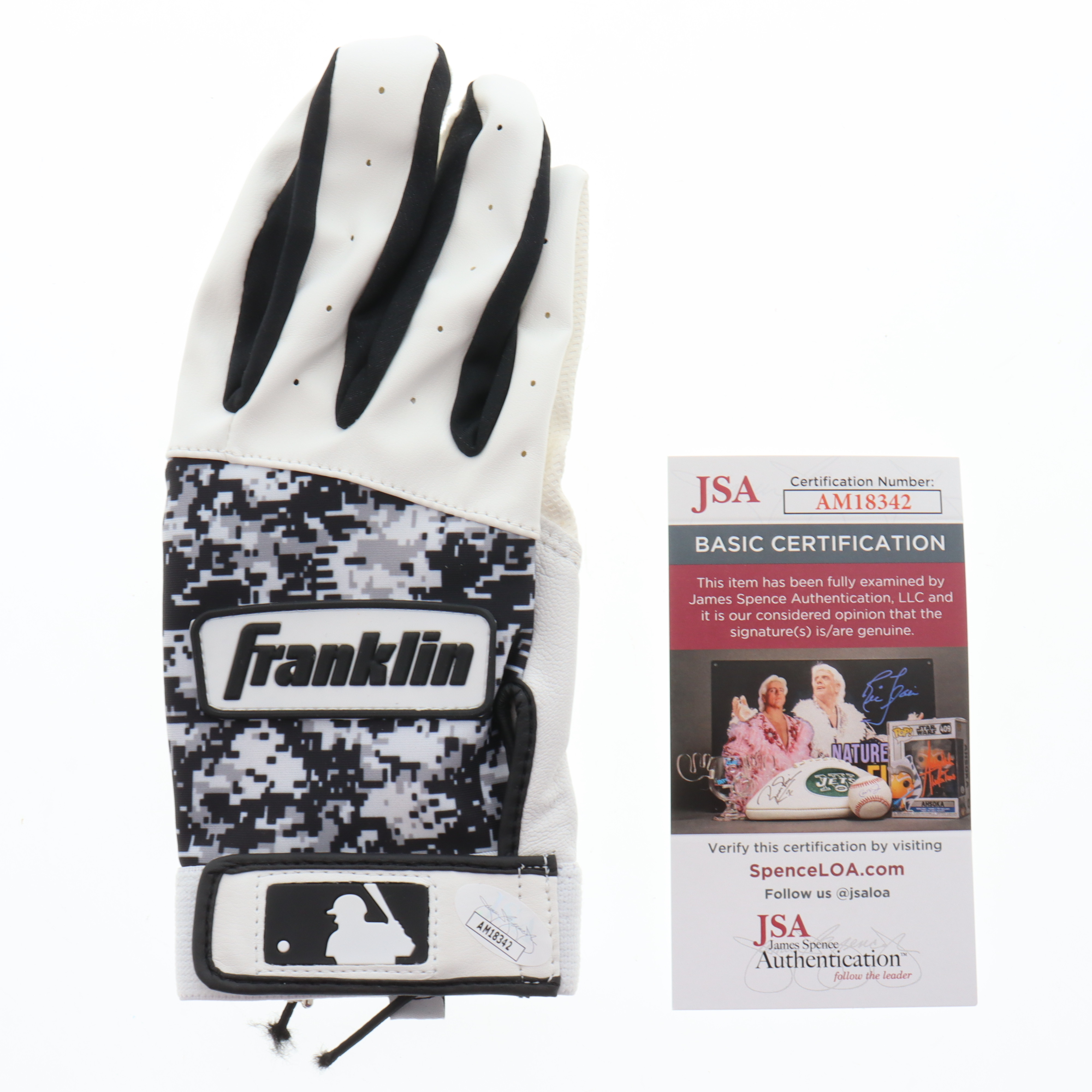 Wander Franco Signed Franklin Batting Glove (JSA) at PristineAuction.com Wander Franco Signed Franklin Batting Glove (JSA) at PristineAuction.com