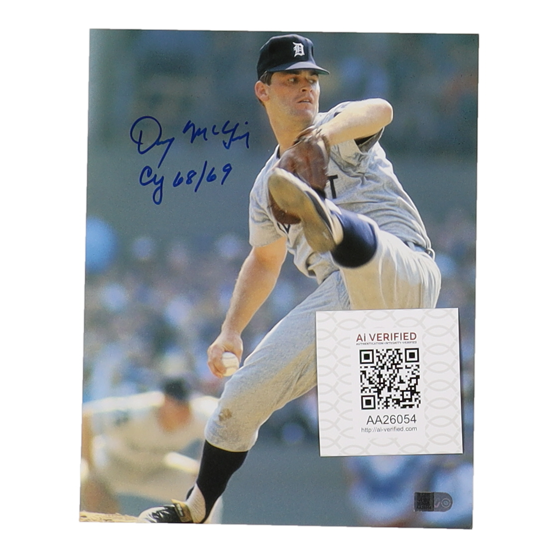 Denny McLain Signed Tigers 8x10 Photo Inscribed "Cy 68/69" (AIV) at PristineAuction.com Denny McLain Signed Tigers 8x10 Photo Inscribed "Cy 68/69" (AIV) at PristineAuction.com