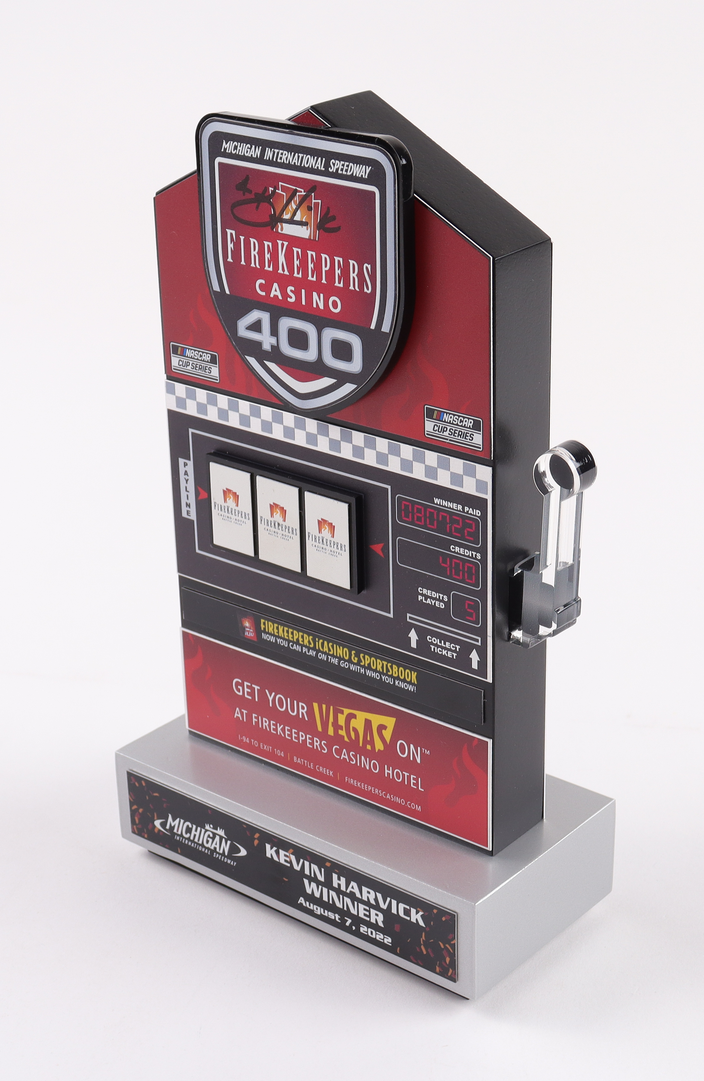 Kevin Harvick Signed Team Issued 2022 Michigan Win Mini Trophy at PristineAuction.com Kevin Harvick Signed Team Issued 2022 Michigan Win Mini Trophy at PristineAuction.com