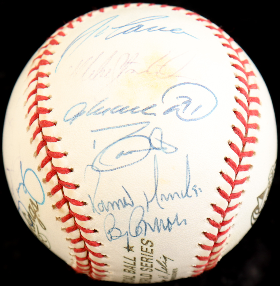 2000 World Series Baseball Yankees Team Signed by (19) with Mariano Rivera, Dave Cone, Andy Pettitte, Joe Torre, & Jose Canseco with Display Case (PSA) at PristineAuction.com 2000 World Series Baseball Yankees Team Signed by (19) with Mariano Rivera, Dave Cone, Andy Pettitte, Joe Torre, & Jose Canseco with Display Case (PSA) at PristineAuction.com