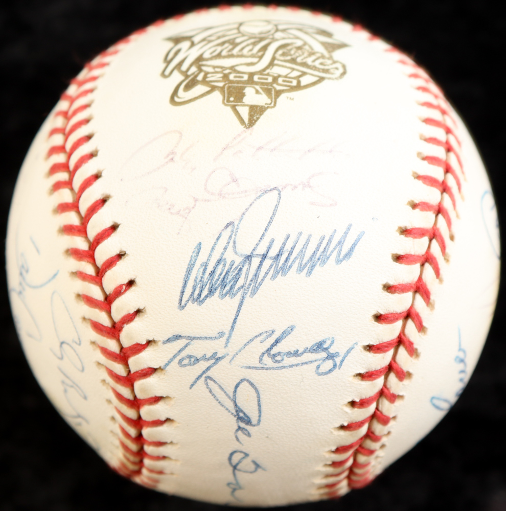 2000 World Series Baseball Yankees Team Signed by (19) with Mariano Rivera, Dave Cone, Andy Pettitte, Joe Torre, & Jose Canseco with Display Case (PSA) at PristineAuction.com 2000 World Series Baseball Yankees Team Signed by (19) with Mariano Rivera, Dave Cone, Andy Pettitte, Joe Torre, & Jose Canseco with Display Case (PSA) at PristineAuction.com