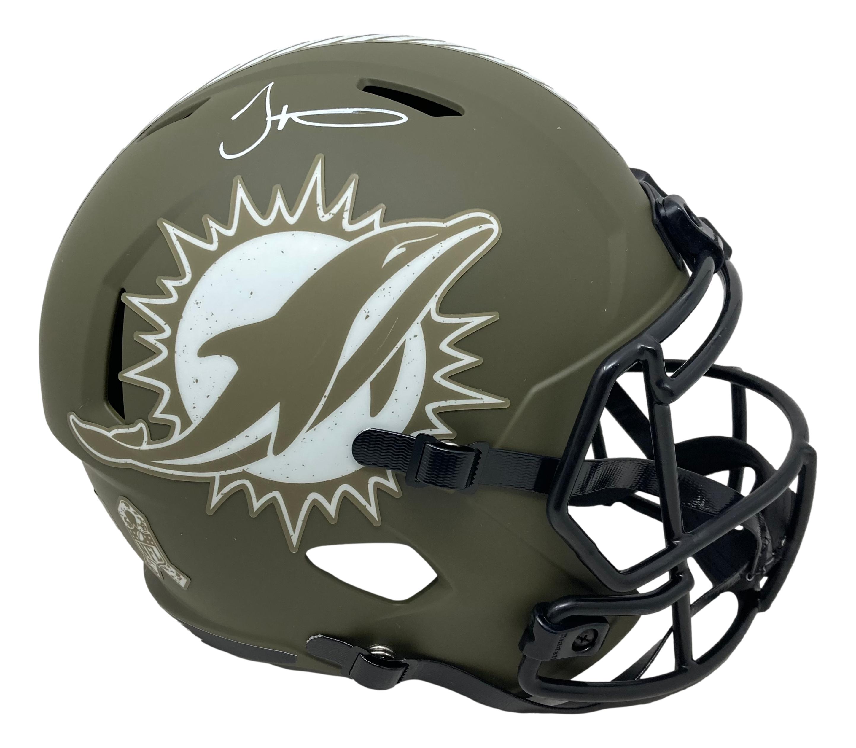 Tyreek Hill Signed Dolphins Full-Size Salute to Service Alternate Speed Helmet (Beckett) at PristineAuction.com Tyreek Hill Signed Dolphins Full-Size Salute to Service Alternate Speed Helmet (Beckett) at PristineAuction.com