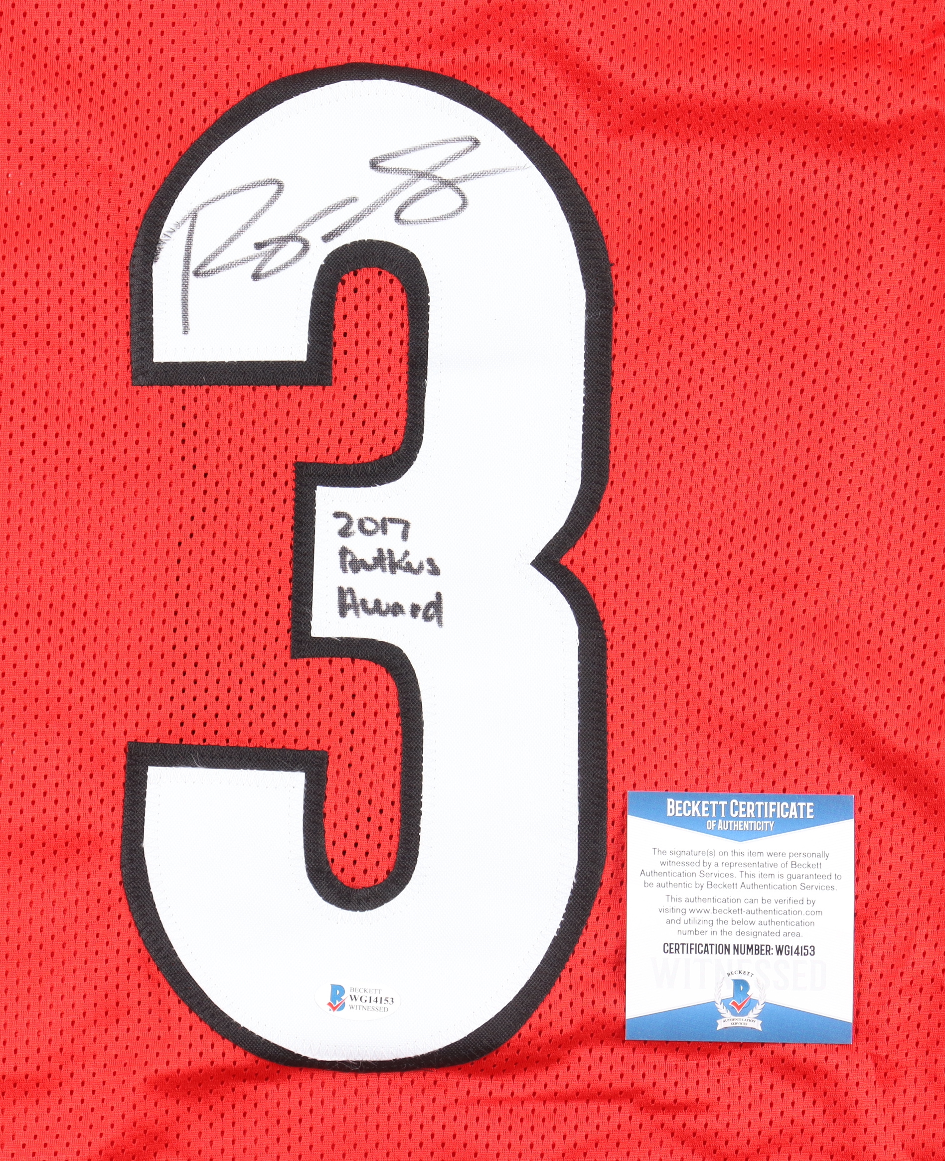 Roquan Smith Signed Jersey Inscribed "2017 Butkus Award" (Beckett) at PristineAuction.com Roquan Smith Signed Jersey Inscribed "2017 Butkus Award" (Beckett) at PristineAuction.com