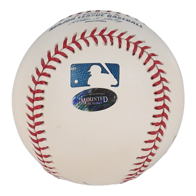 Hank Aaron Signed LE OML Commemorative Baseball (Mounted Memories) at PristineAuction.com Hank Aaron Signed LE OML Commemorative Baseball (Mounted Memories) at PristineAuction.com