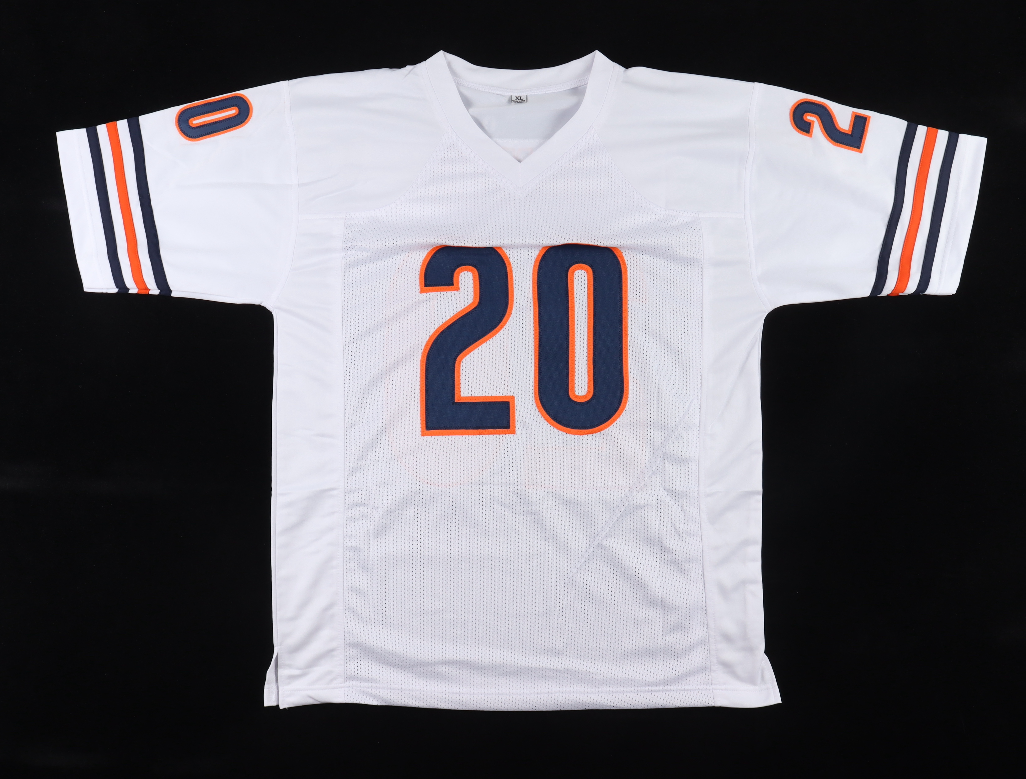 Thomas Jones Signed Jersey (Beckett & GTSM) at PristineAuction.com Thomas Jones Signed Jersey (Beckett & GTSM) at PristineAuction.com