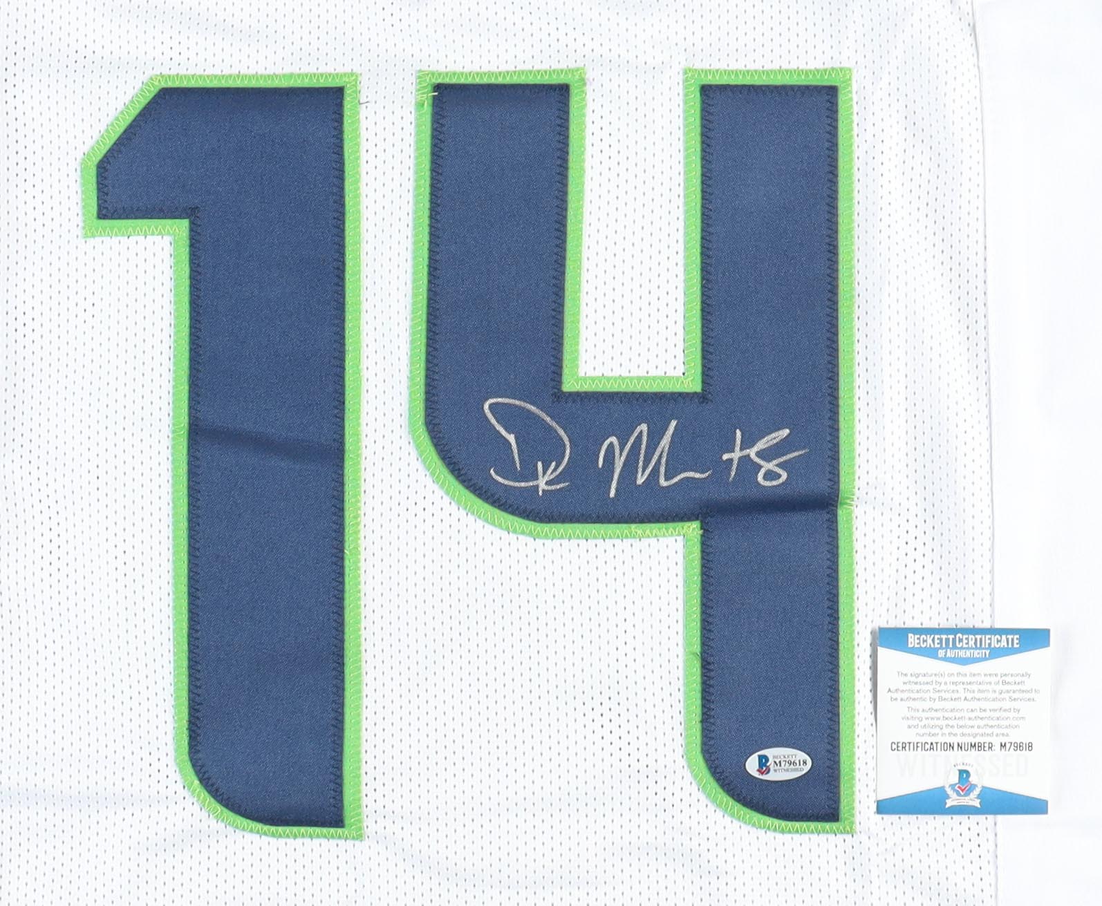 DK Metcalf Signed Jersey (Beckett) at PristineAuction.com DK Metcalf Signed Jersey (Beckett) at PristineAuction.com