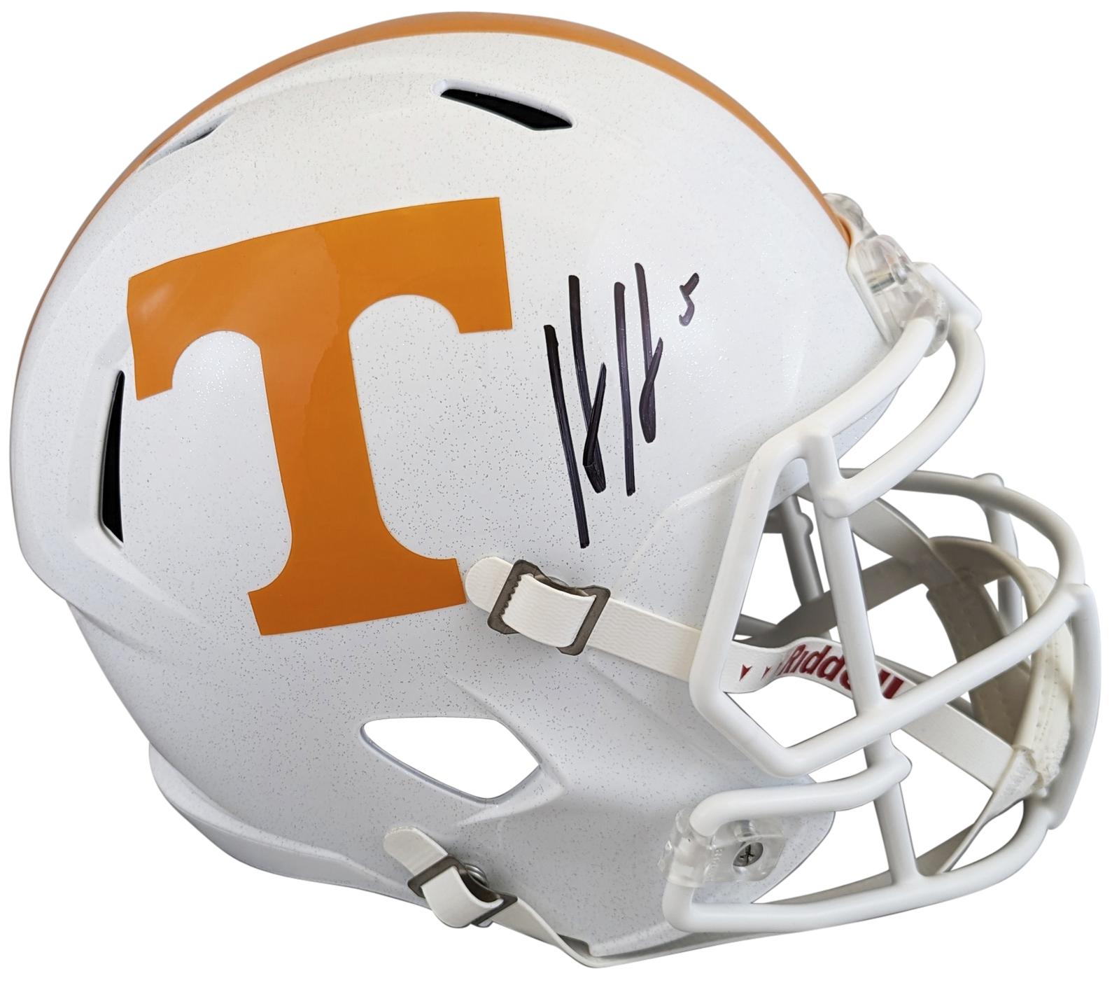 Hendon Hooker Signed Tennessee Volunteers Full-Size Speed Helmet (Beckett) at PristineAuction.com Hendon Hooker Signed Tennessee Volunteers Full-Size Speed Helmet (Beckett) at PristineAuction.com