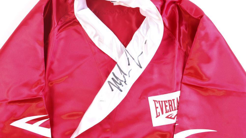 Mike Tyson Signed Everlast Boxing Robe (JSA & Tyson) at PristineAuction.com Mike Tyson Signed Everlast Boxing Robe (JSA & Tyson) at PristineAuction.com