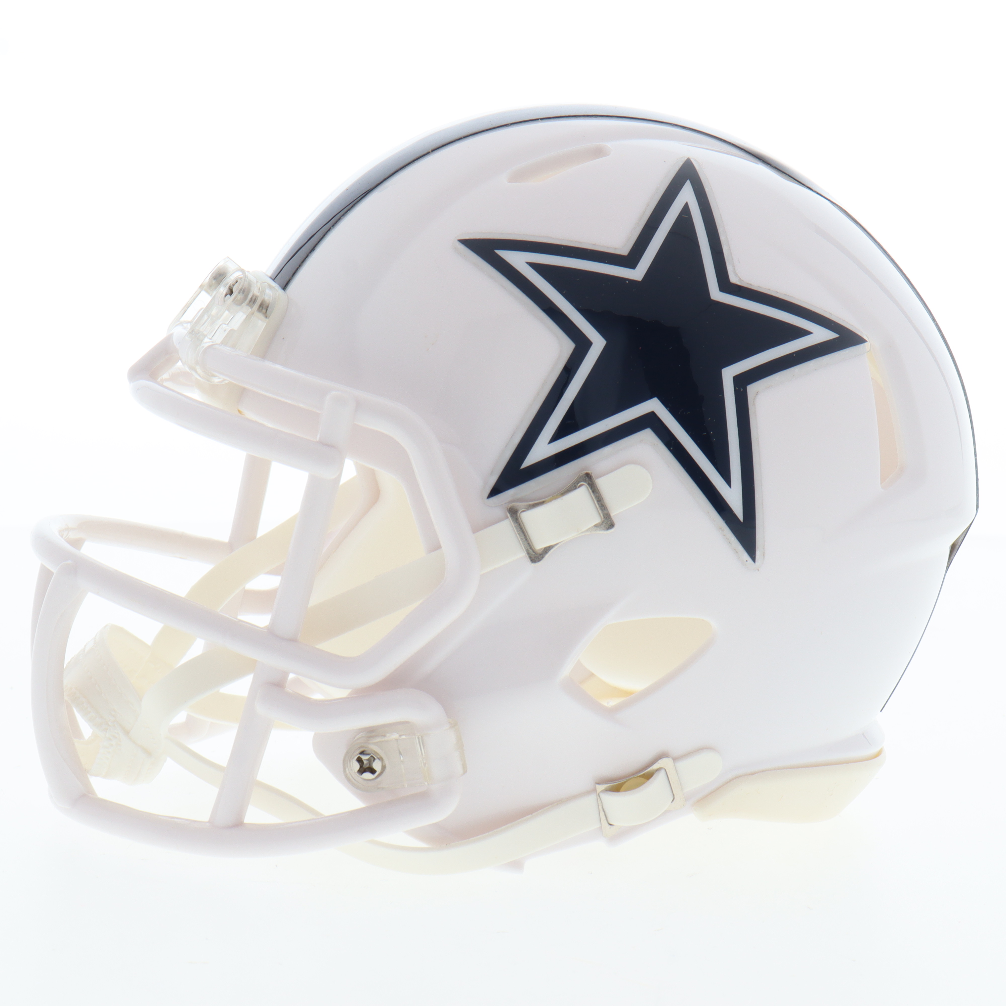 Dak Prescott Signed Cowboys Matte White Speed Mini Helmet (Beckett) at PristineAuction.com Dak Prescott Signed Cowboys Matte White Speed Mini Helmet (Beckett) at PristineAuction.com