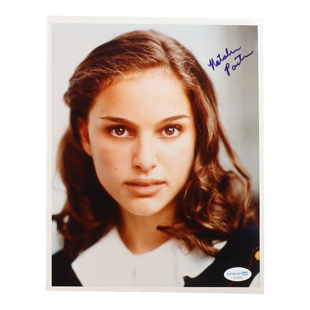 Natalie Portman Signed 8x10 Photo (ACOA) | Pristine Auction