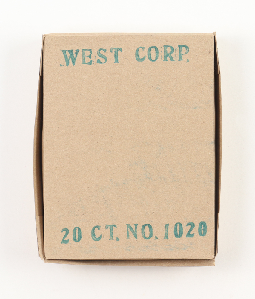 1976 Topps Baseball Cello Fun Pack Vending Box with (20) Packs at PristineAuction.com 1976 Topps Baseball Cello Fun Pack Vending Box with (20) Packs at PristineAuction.com