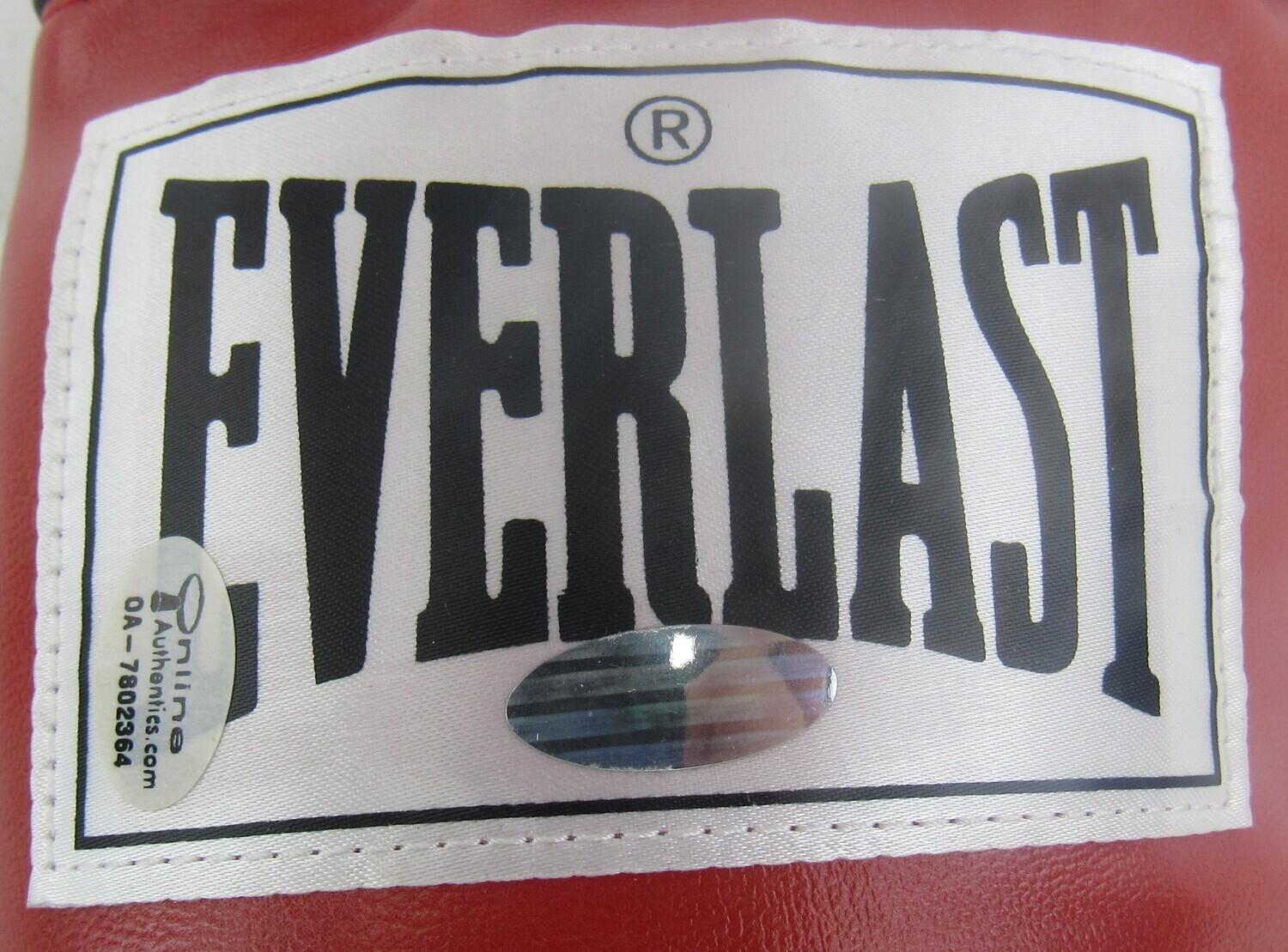 Muhammad Ali Signed Boxing Glove (Steiner Sports COA) at PristineAuction.com Muhammad Ali Signed Boxing Glove (Steiner Sports COA) at PristineAuction.com