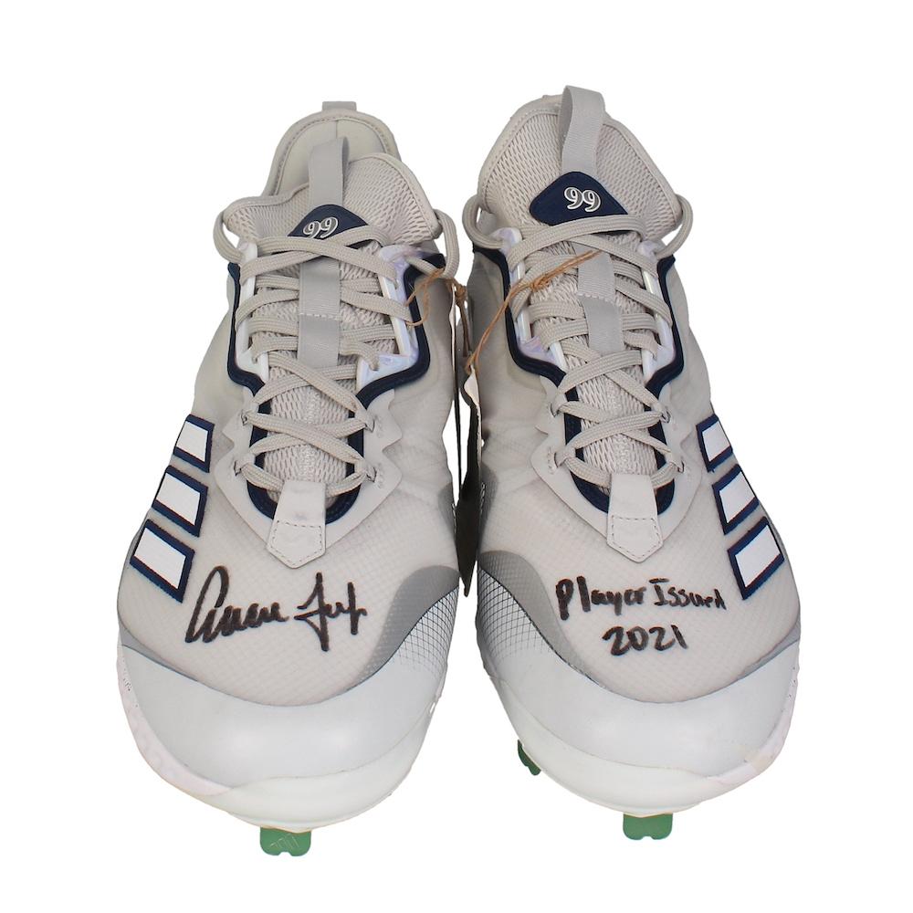 Aaron Judge Signed Player-Issued Adidas Cleats Inscribed "Player Issued 2021" (Fanatics) at PristineAuction.com Aaron Judge Signed Player-Issued Adidas Cleats Inscribed "Player Issued 2021" (Fanatics) at PristineAuction.com